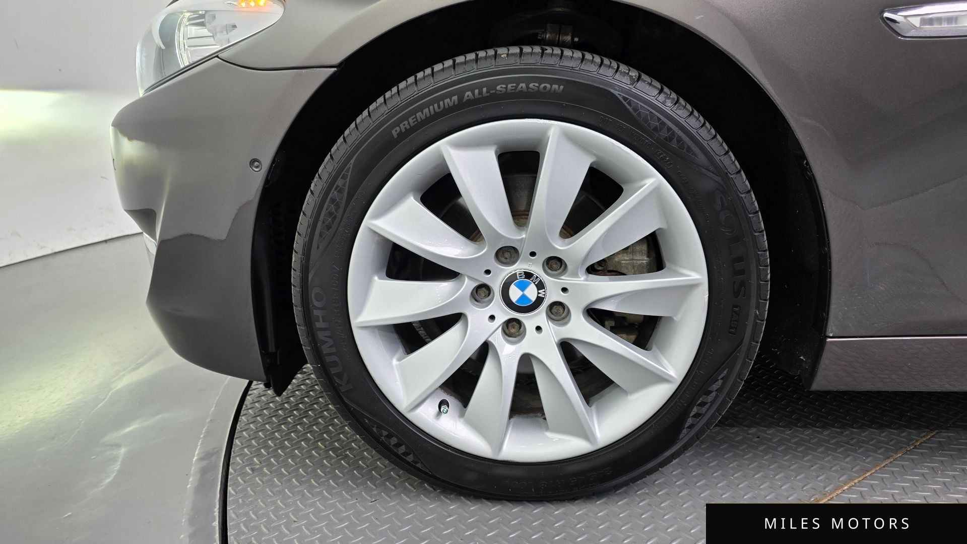 BMW 5시리즈 (F10) 2013 — миниатюра 5