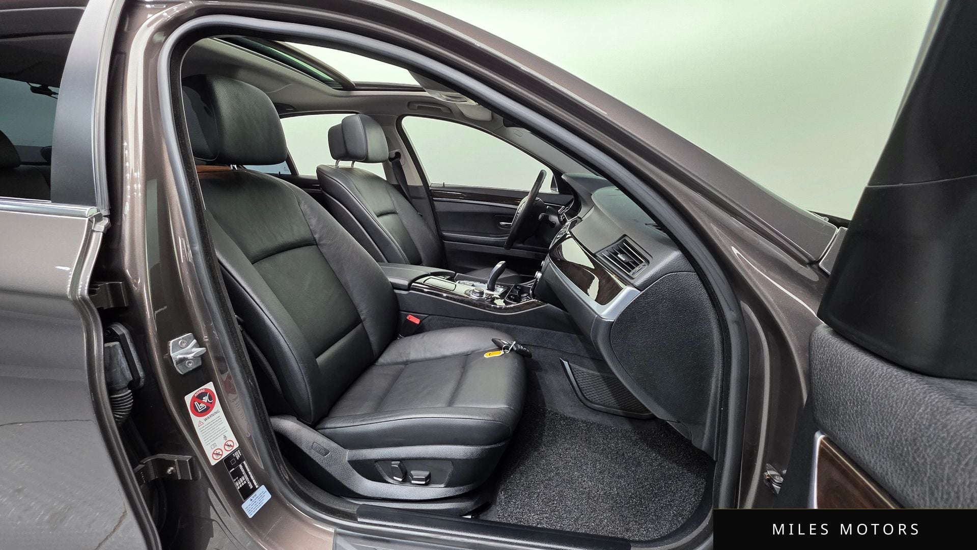 BMW 5시리즈 (F10) 2013 — миниатюра 10