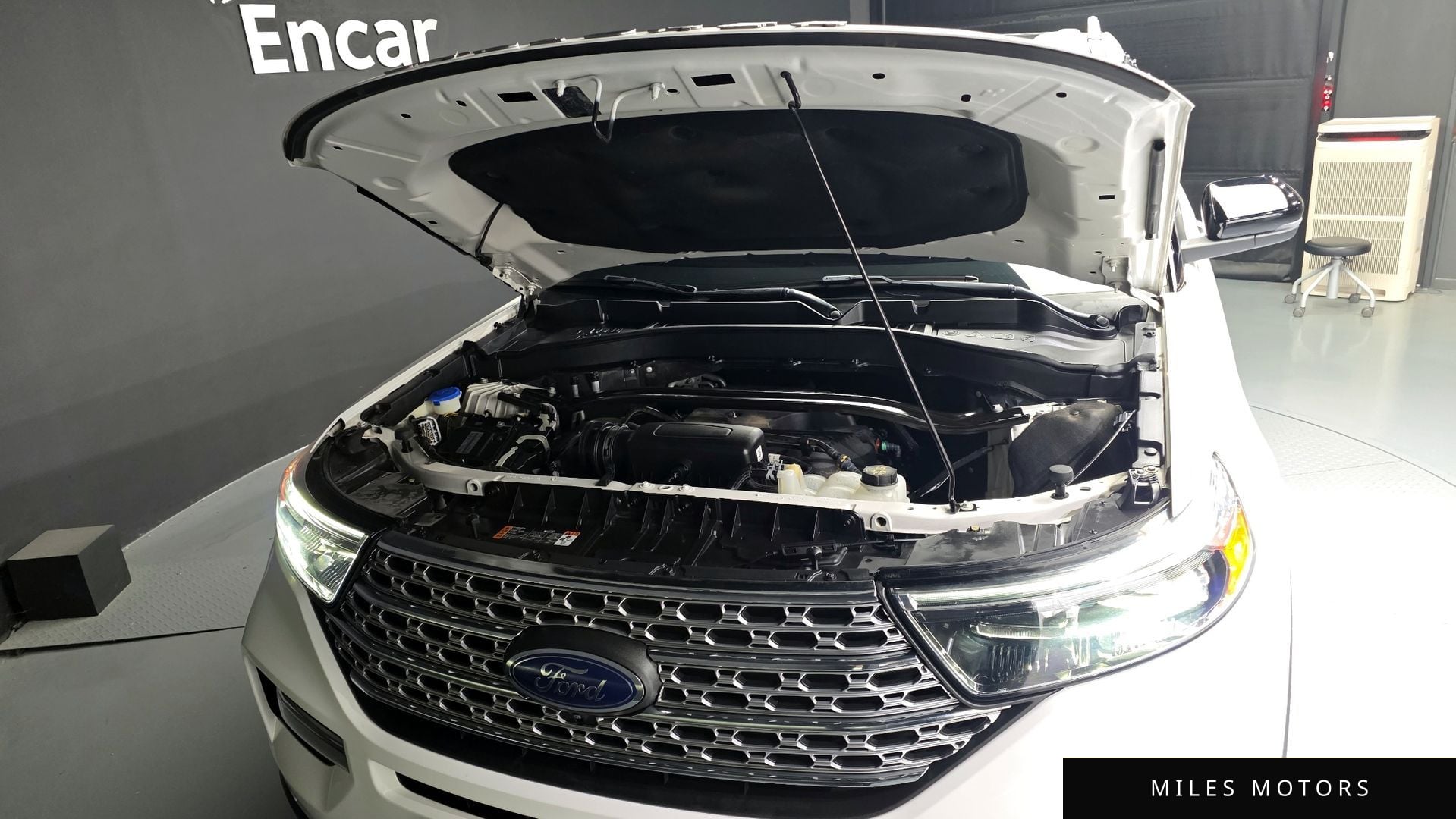 Ford Explorer 2020 — миниатюра 6