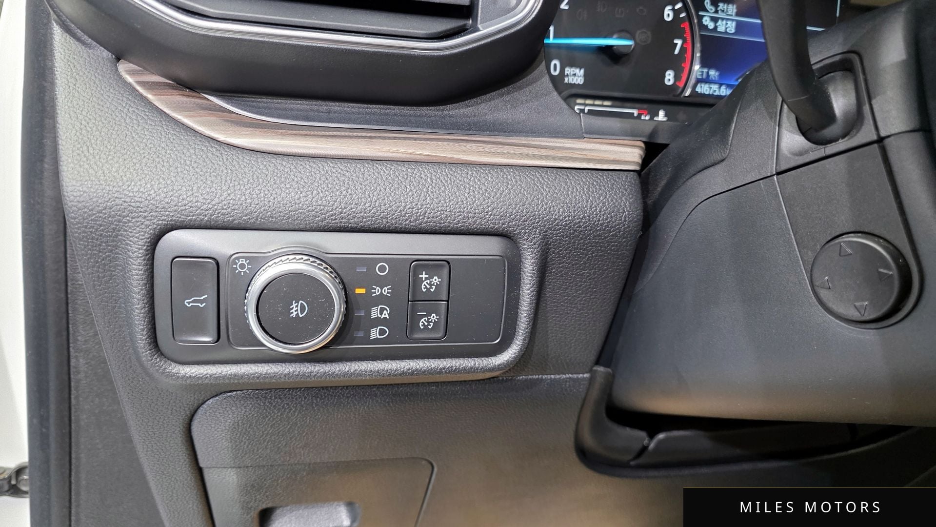 Ford Explorer 2020 — миниатюра 15