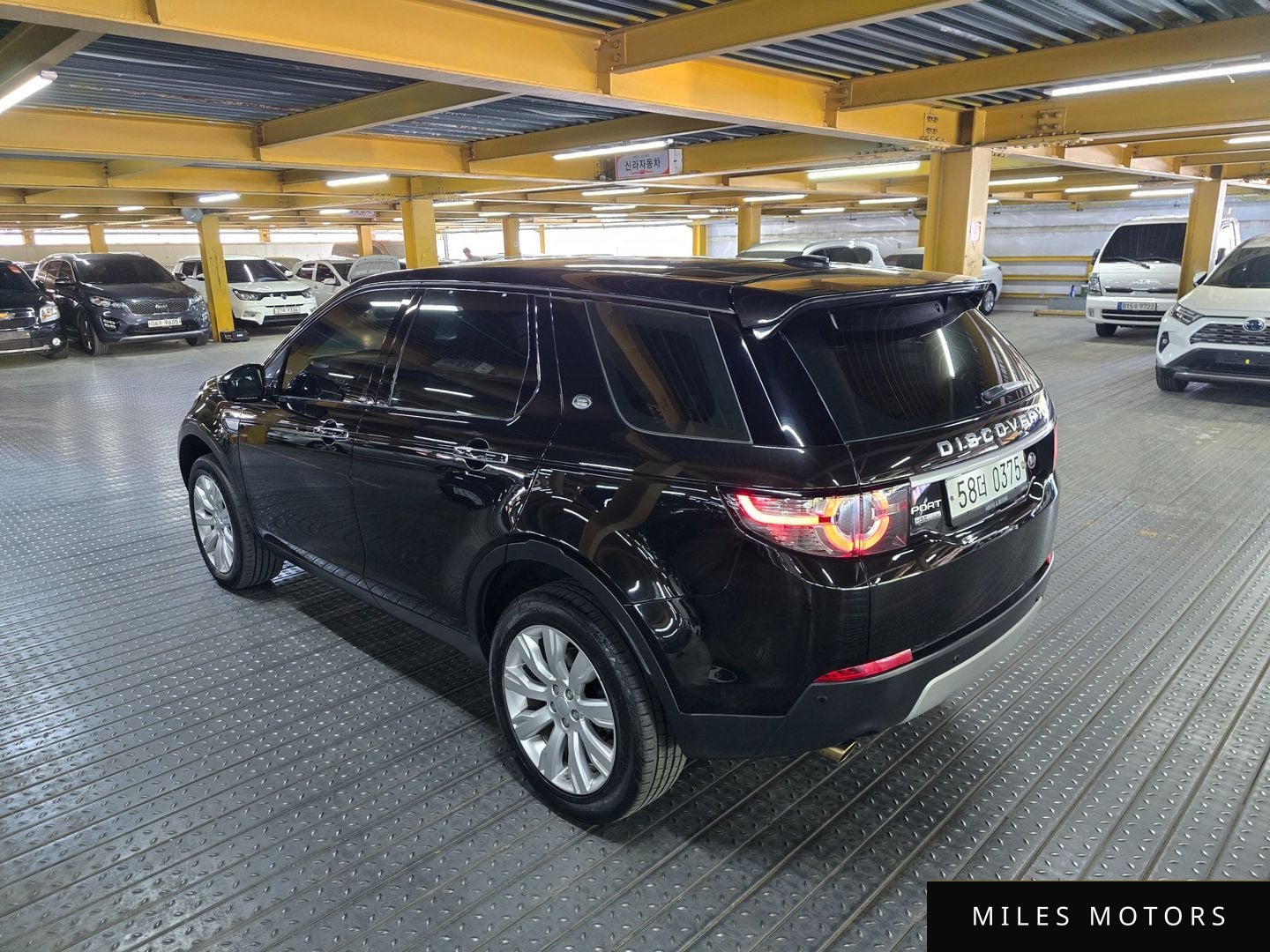 Land Rover Discovery Sport 2016 — миниатюра 2