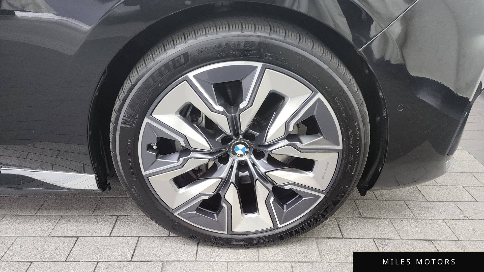 BMW i7 (G70) 2023 — миниатюра 5