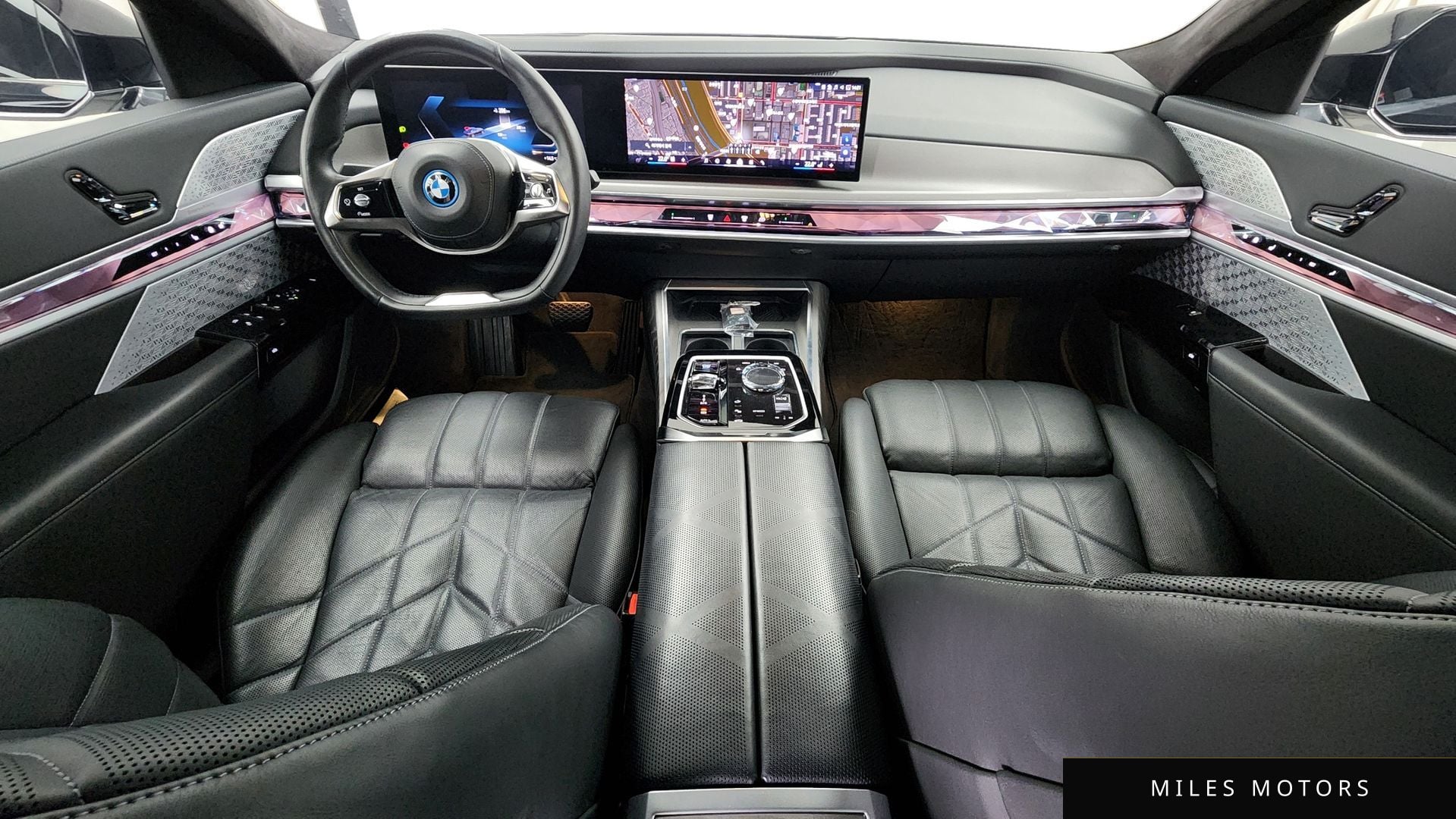 BMW i7 (G70) 2023 — миниатюра 7