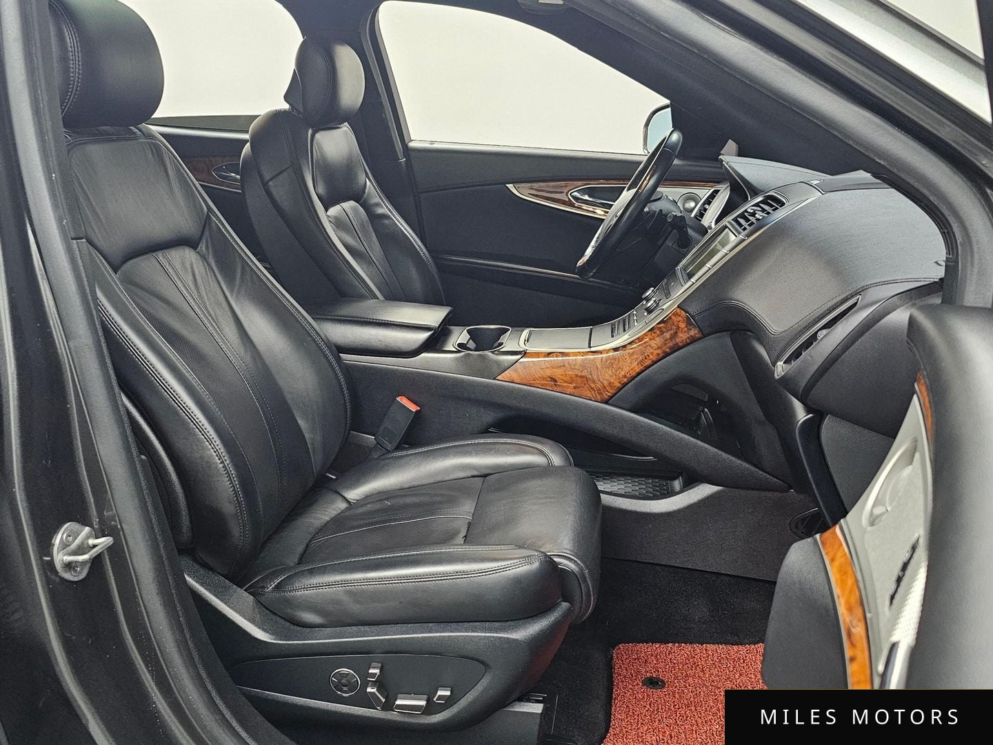 Lincoln MKX 2017 — миниатюра 10