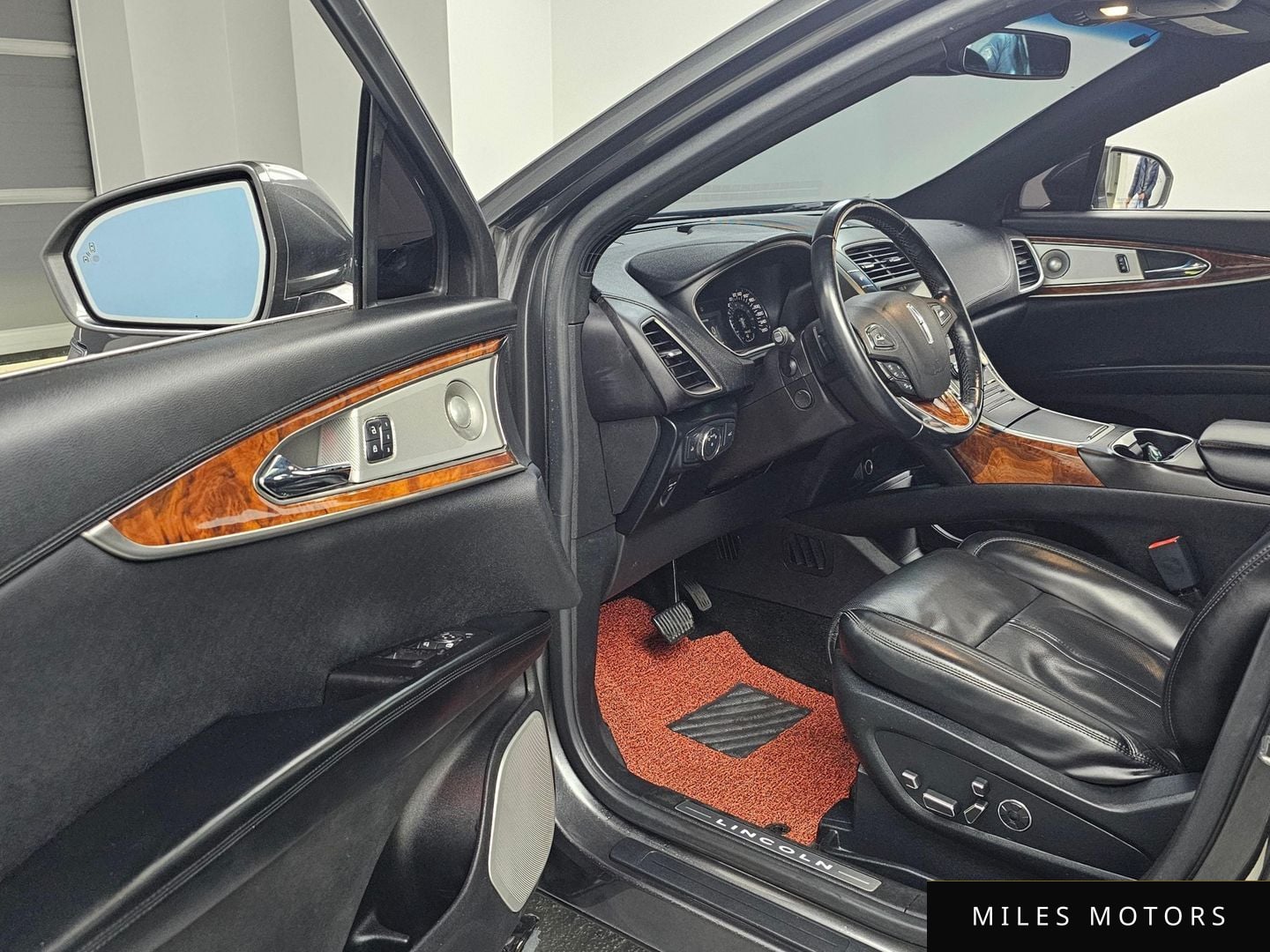 Lincoln MKX 2017 — миниатюра 11