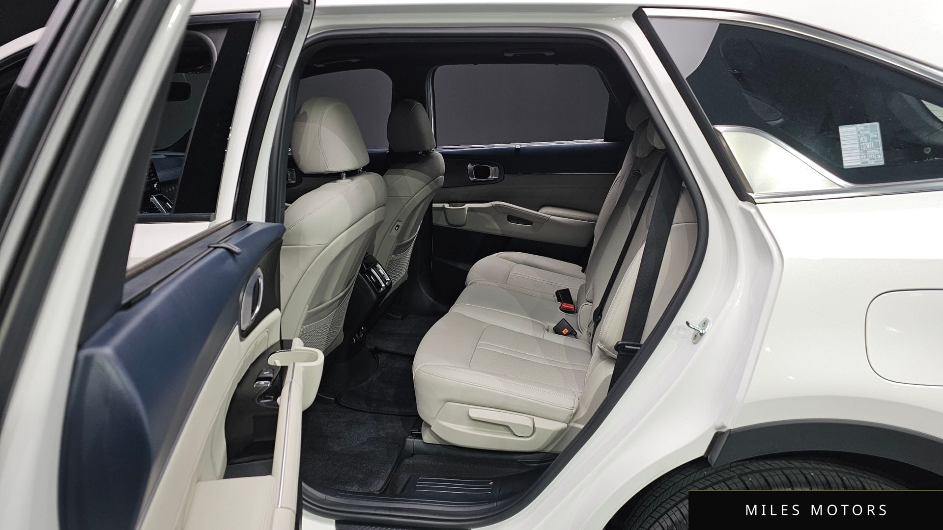 Kia Sorento 2023 — миниатюра 11