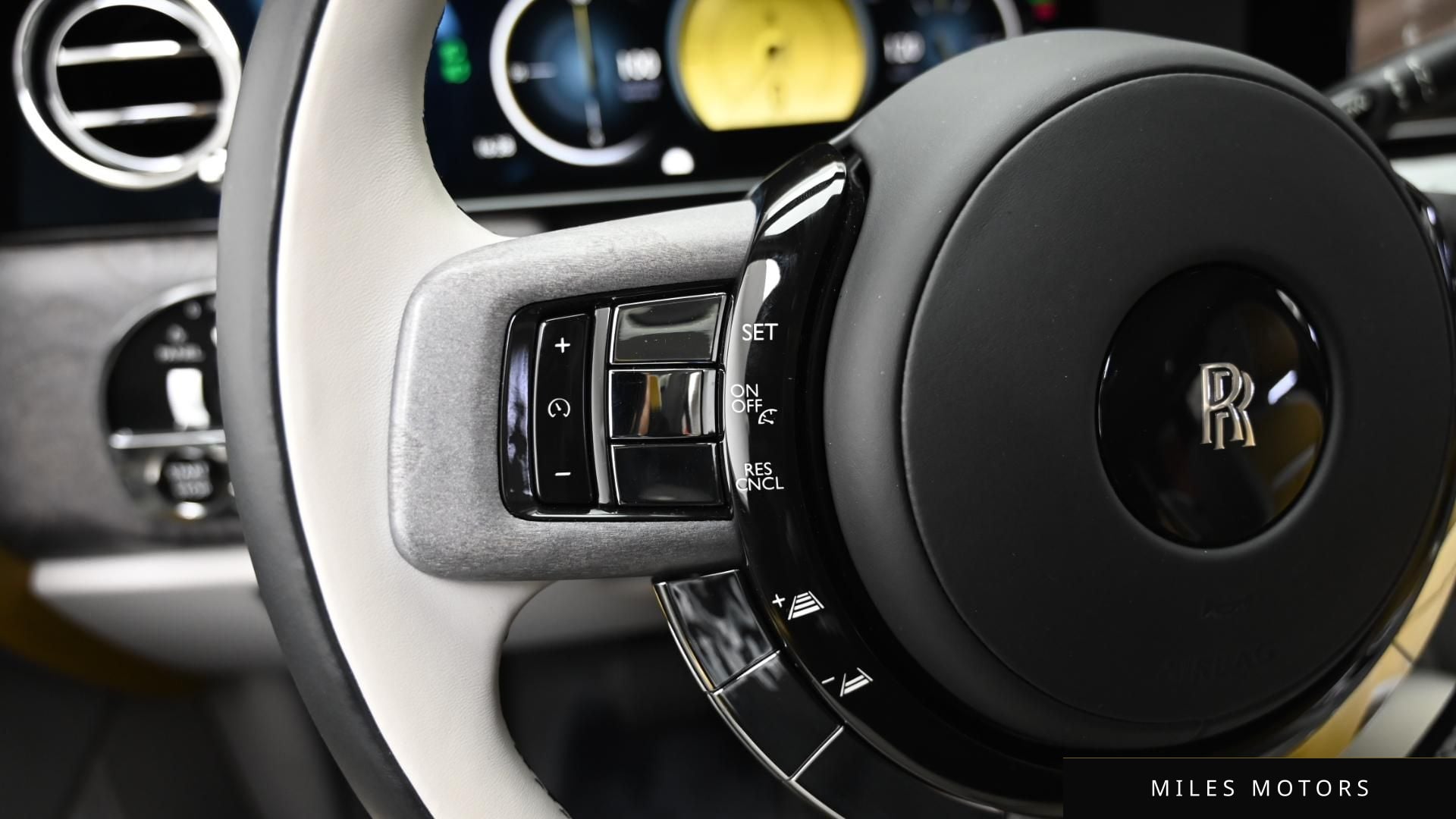 Rolls-Royce 컬리넌 2025 — миниатюра 6