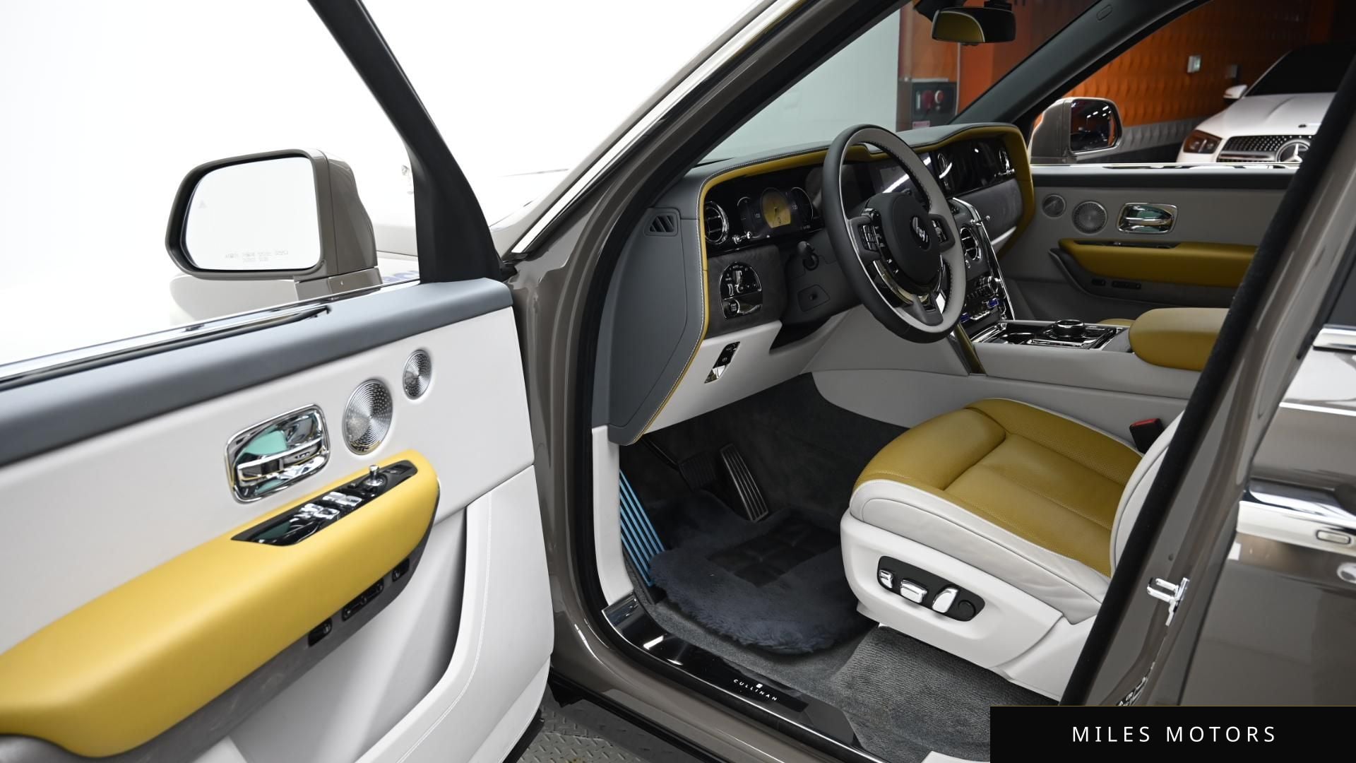 Rolls-Royce 컬리넌 2025 — миниатюра 11