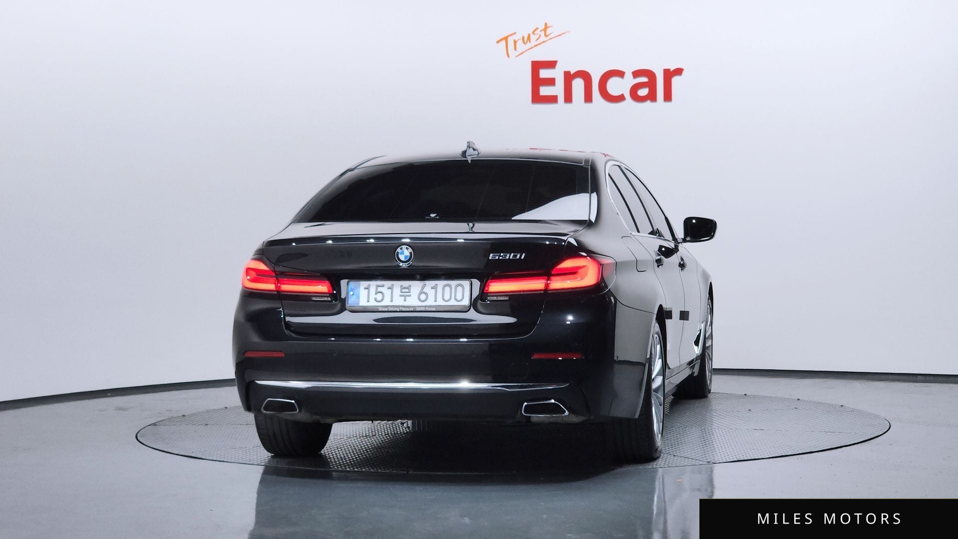 BMW 5 Series (G30) 2021 — миниатюра 4