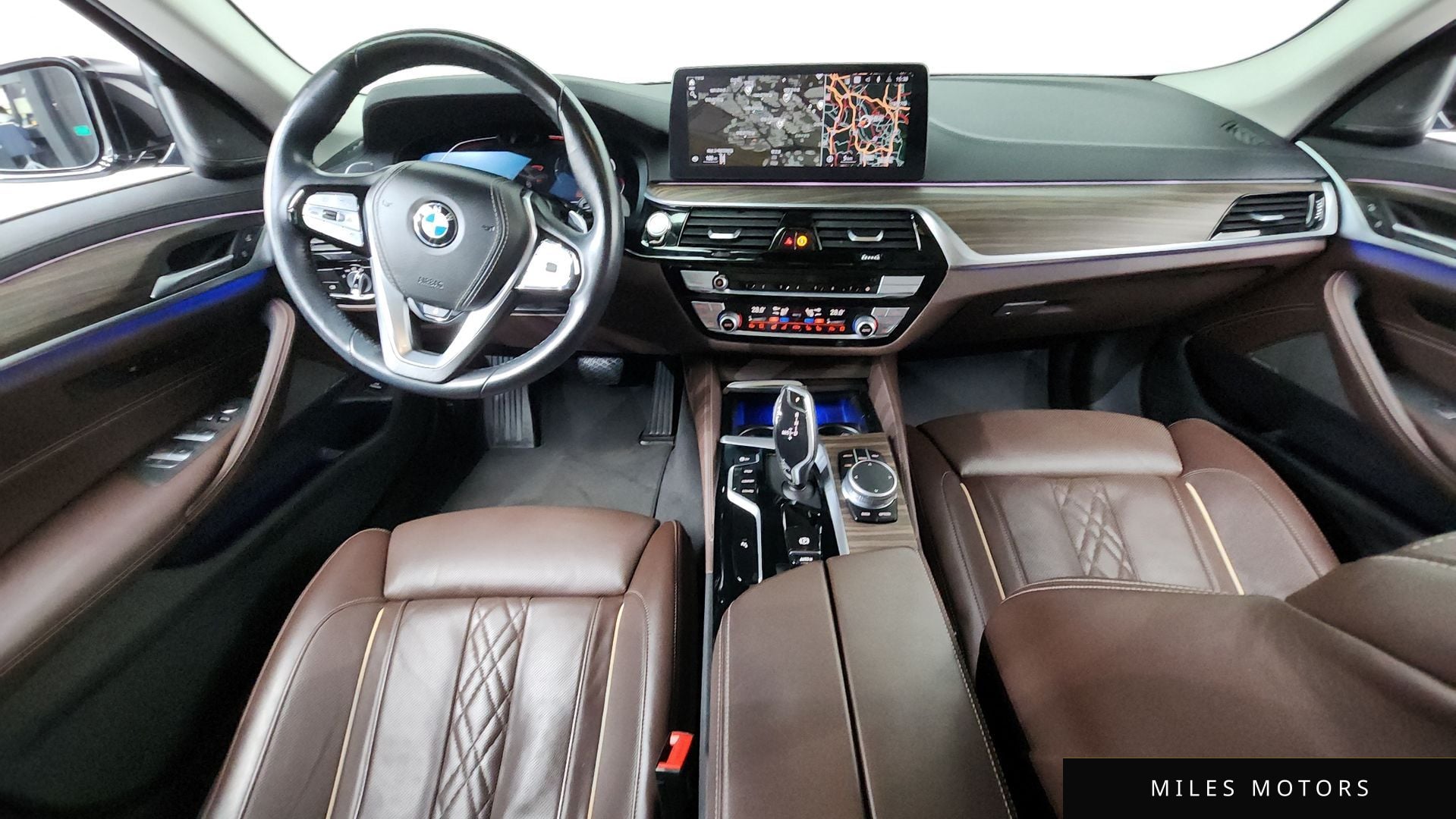 BMW 5 Series (G30) 2021 — миниатюра 7