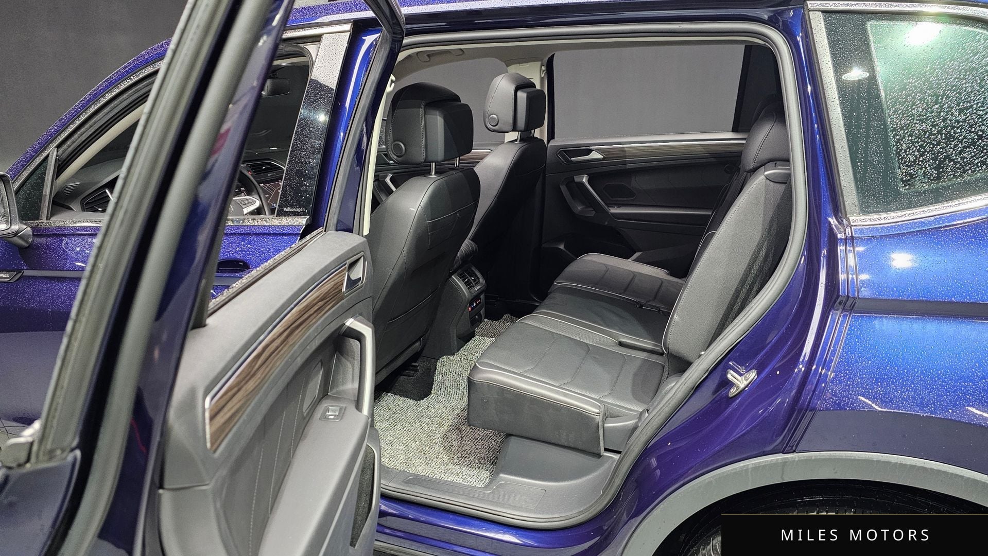 Volkswagen Tiguan 2023 — миниатюра 10