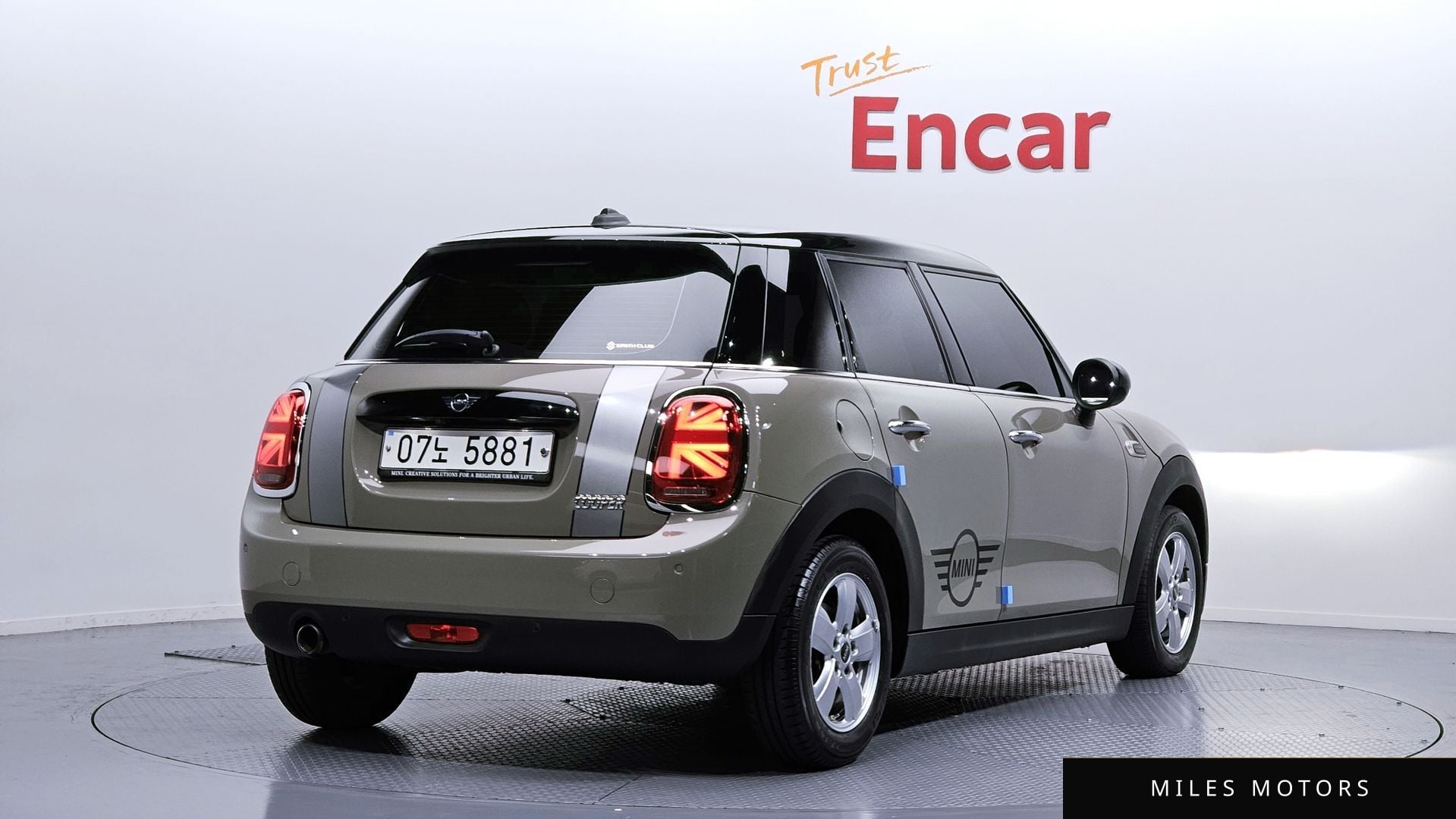 MINI Cooper 2019 — миниатюра 2
