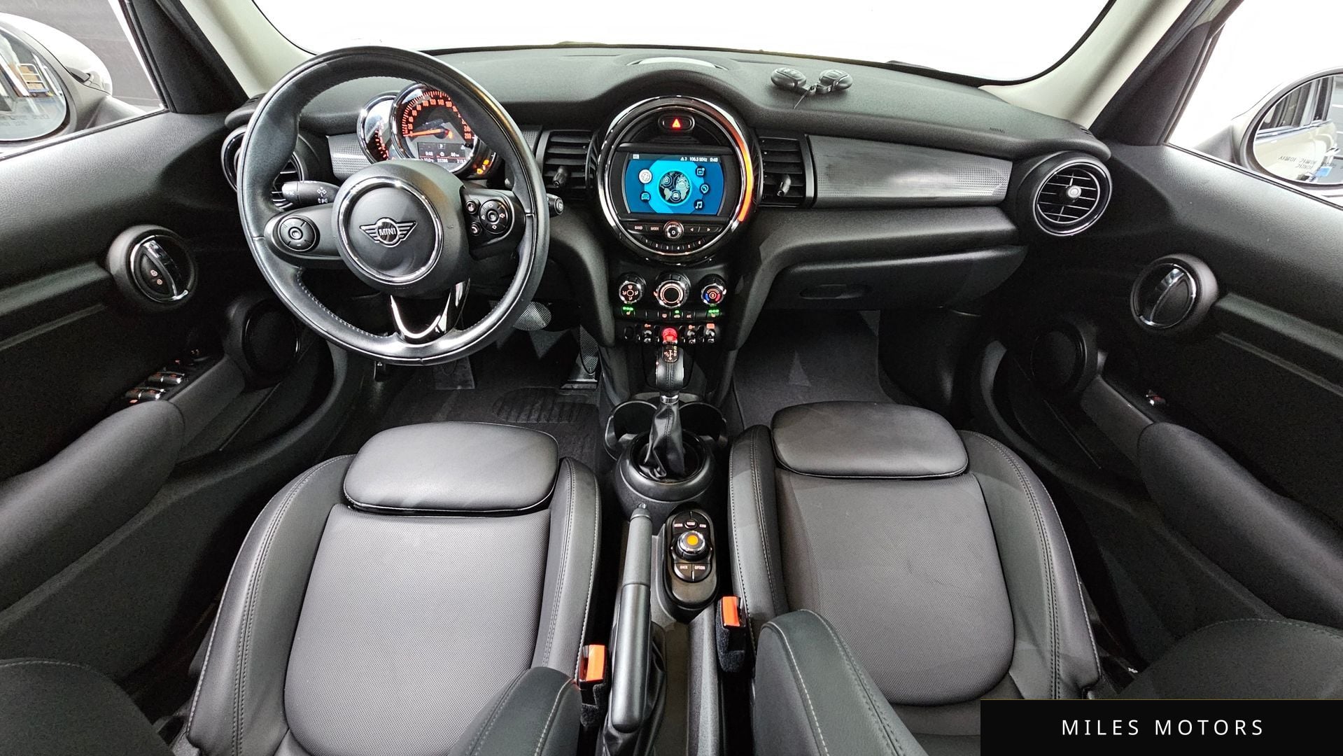 MINI Cooper 2019 — миниатюра 7