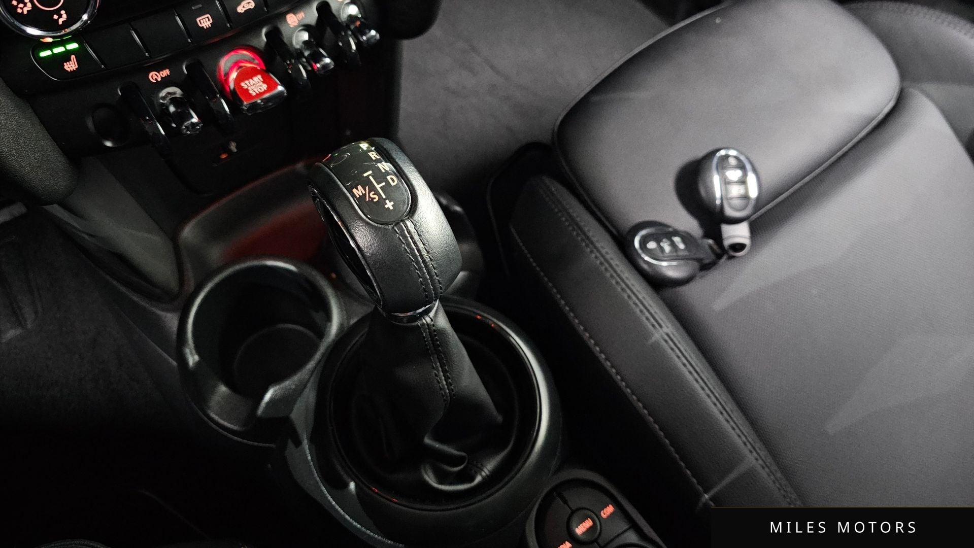 MINI Cooper 2019 — миниатюра 9
