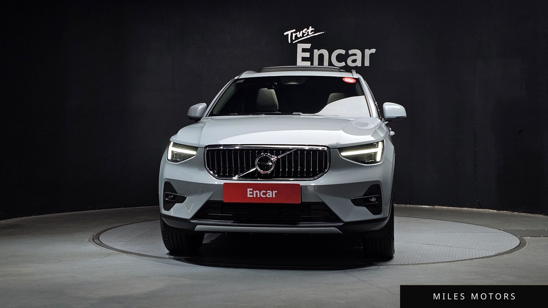 Volvo XC40 2025 — миниатюра 3
