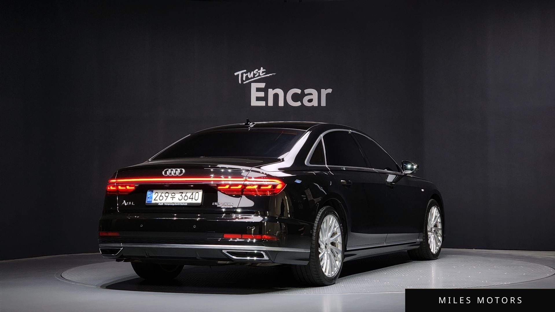 Audi A8 (D5) 2021 — миниатюра 2