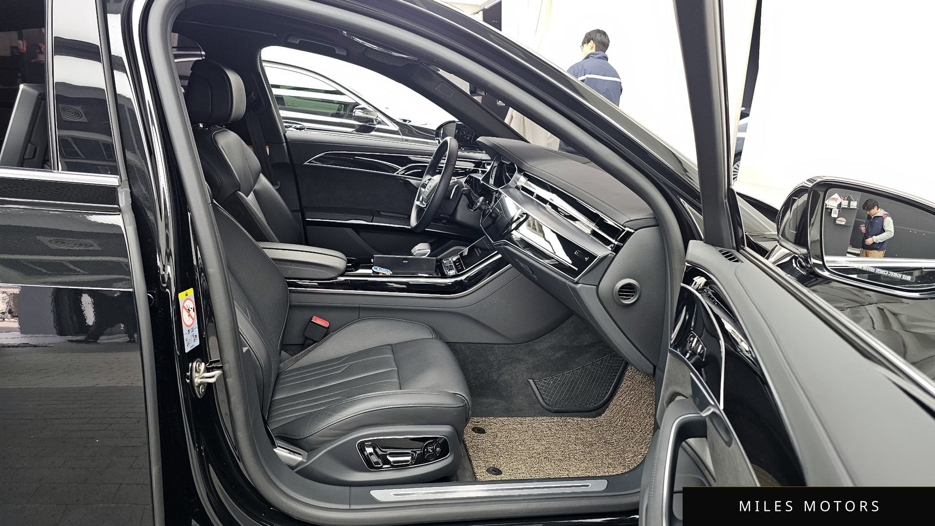 Audi A8 (D5) 2021 — миниатюра 11