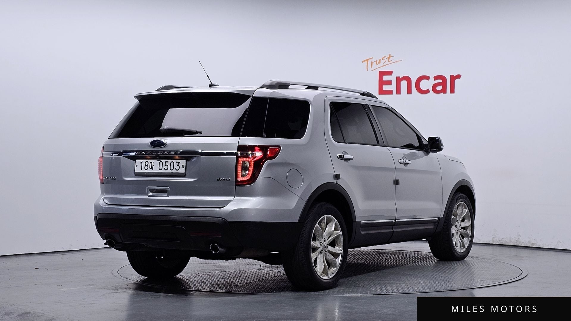 Ford Explorer 2015 — миниатюра 2