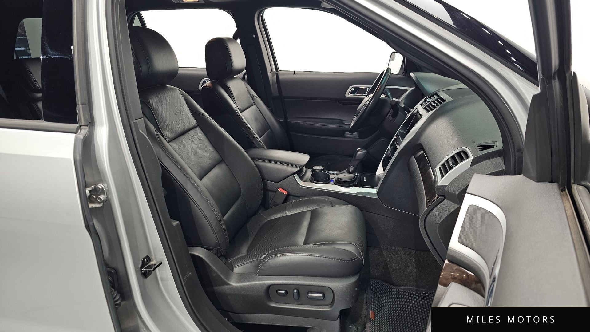 Ford Explorer 2015 — миниатюра 11