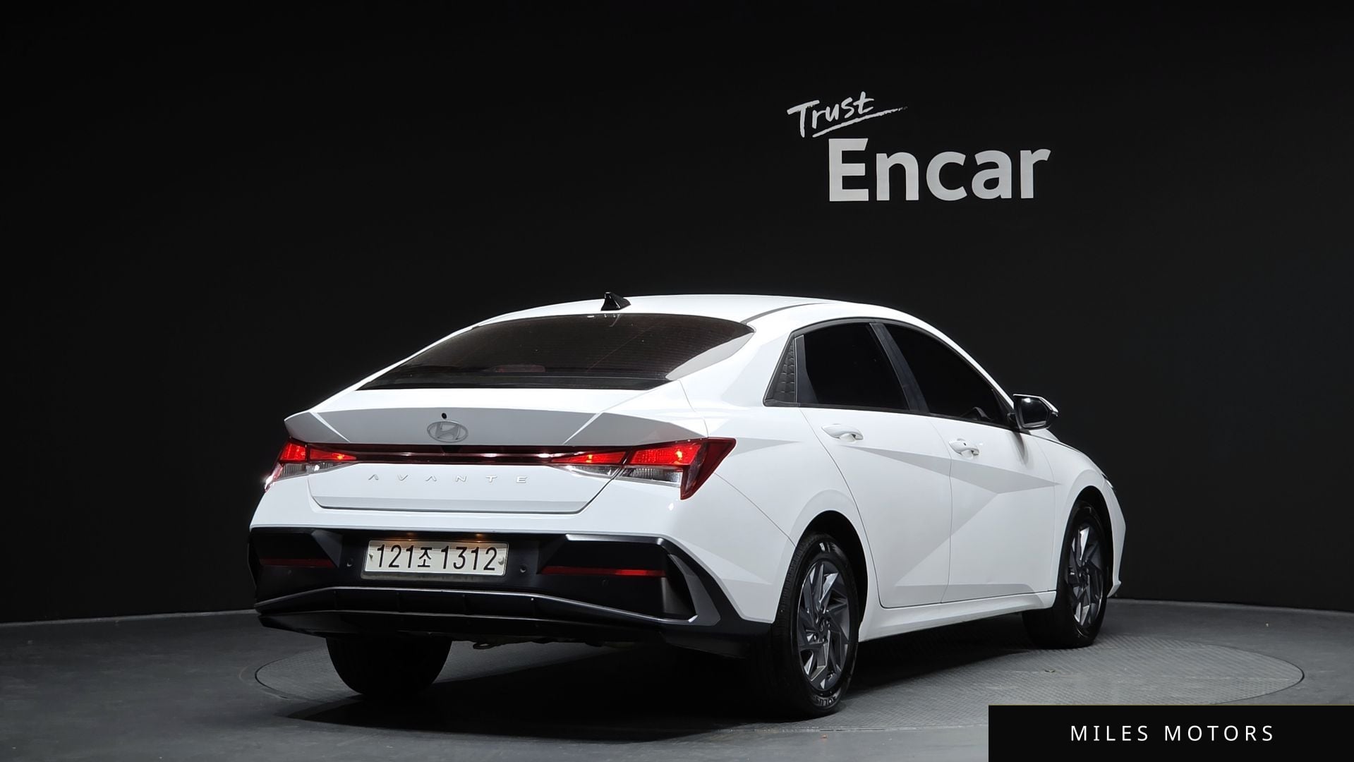 Hyundai AVANTE 2024 — миниатюра 2
