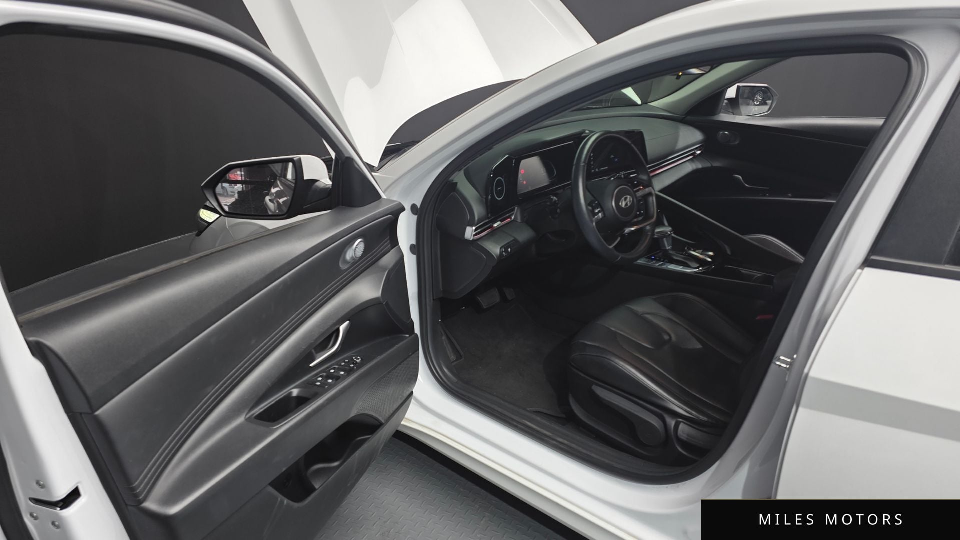 Hyundai AVANTE 2024 — миниатюра 11