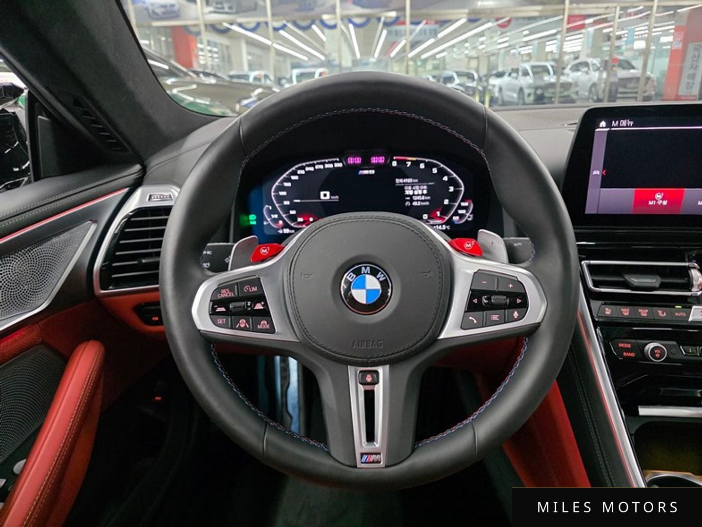 BMW M8 (G15) 2025 — миниатюра 11