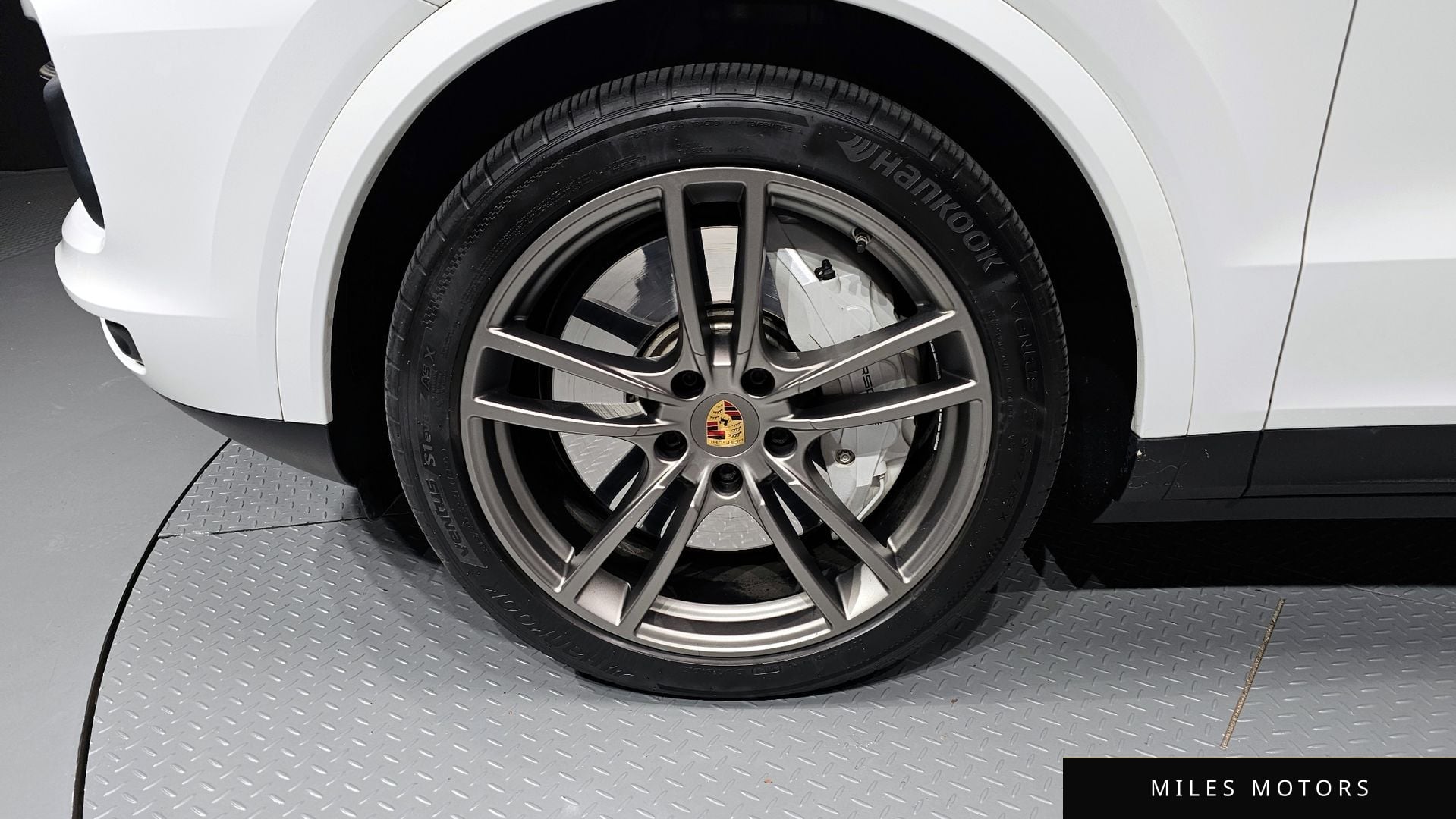 Porsche Cayenne 2020 — миниатюра 5