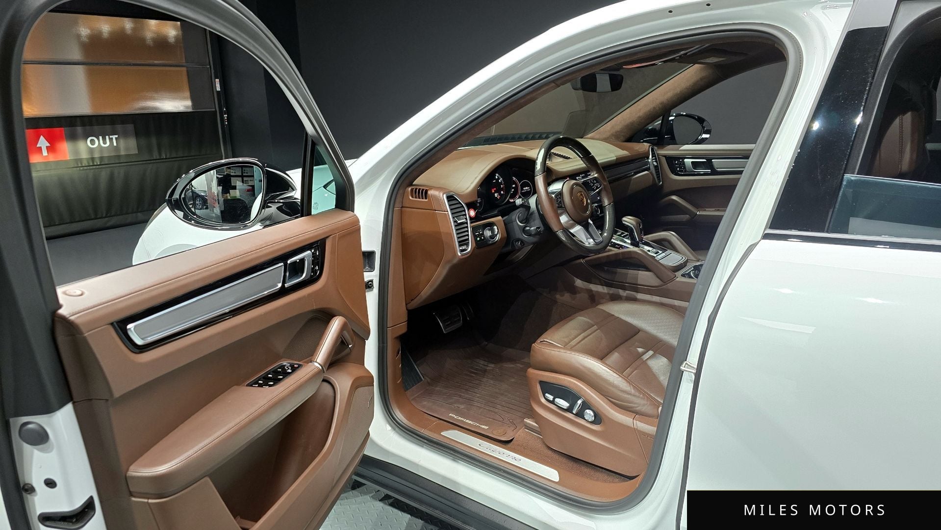 Porsche Cayenne 2020 — миниатюра 11
