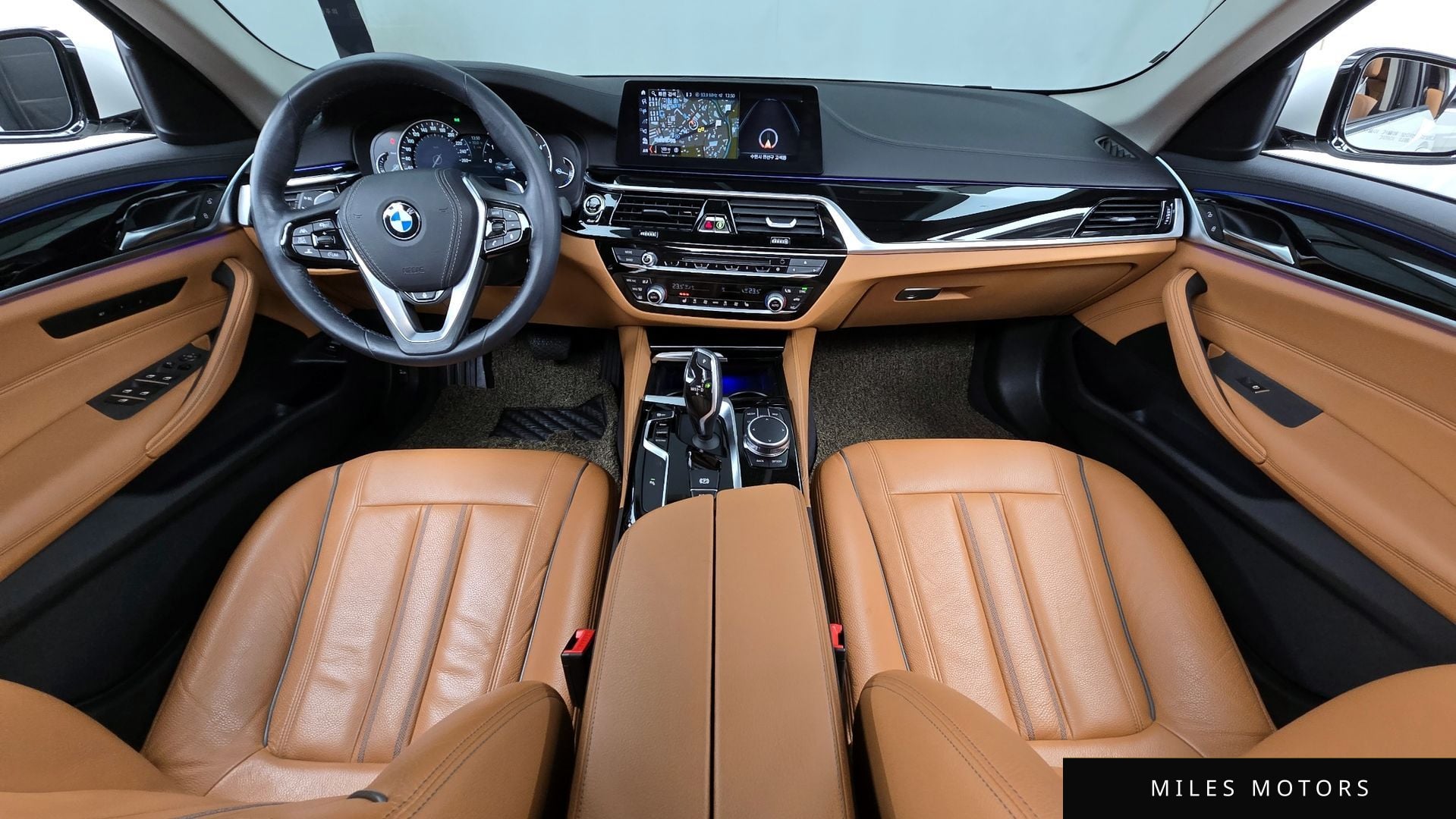 BMW 5 Series (G30) 2018 — миниатюра 7
