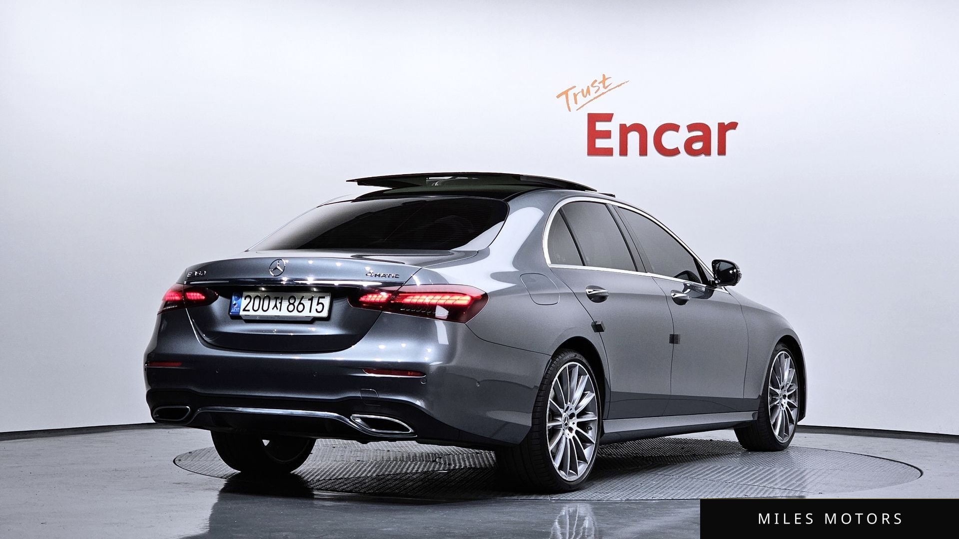 Mercedes-Benz E-Class W213 2022 — миниатюра 2