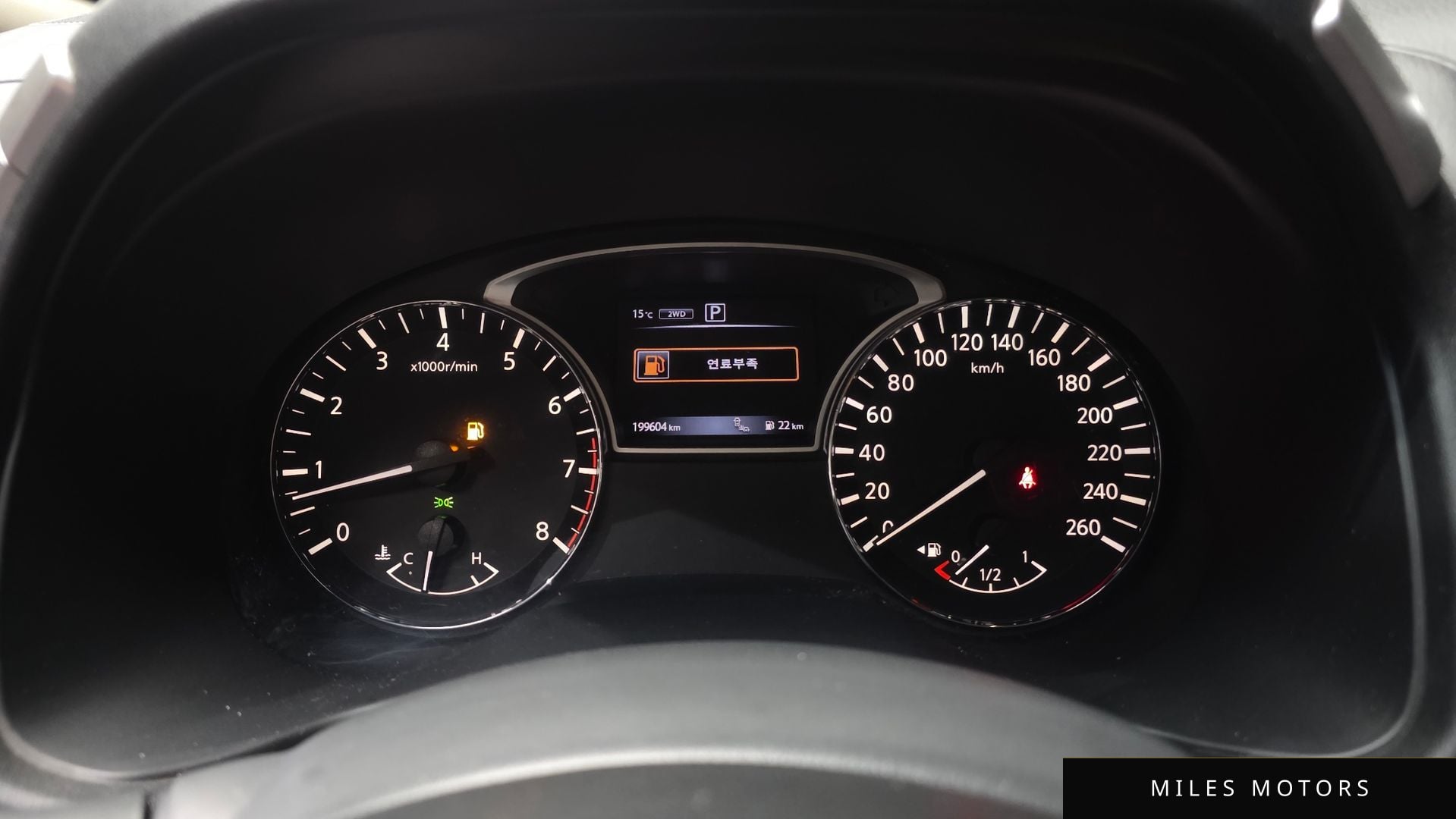 Nissan Pathfinder 2016 — миниатюра 8