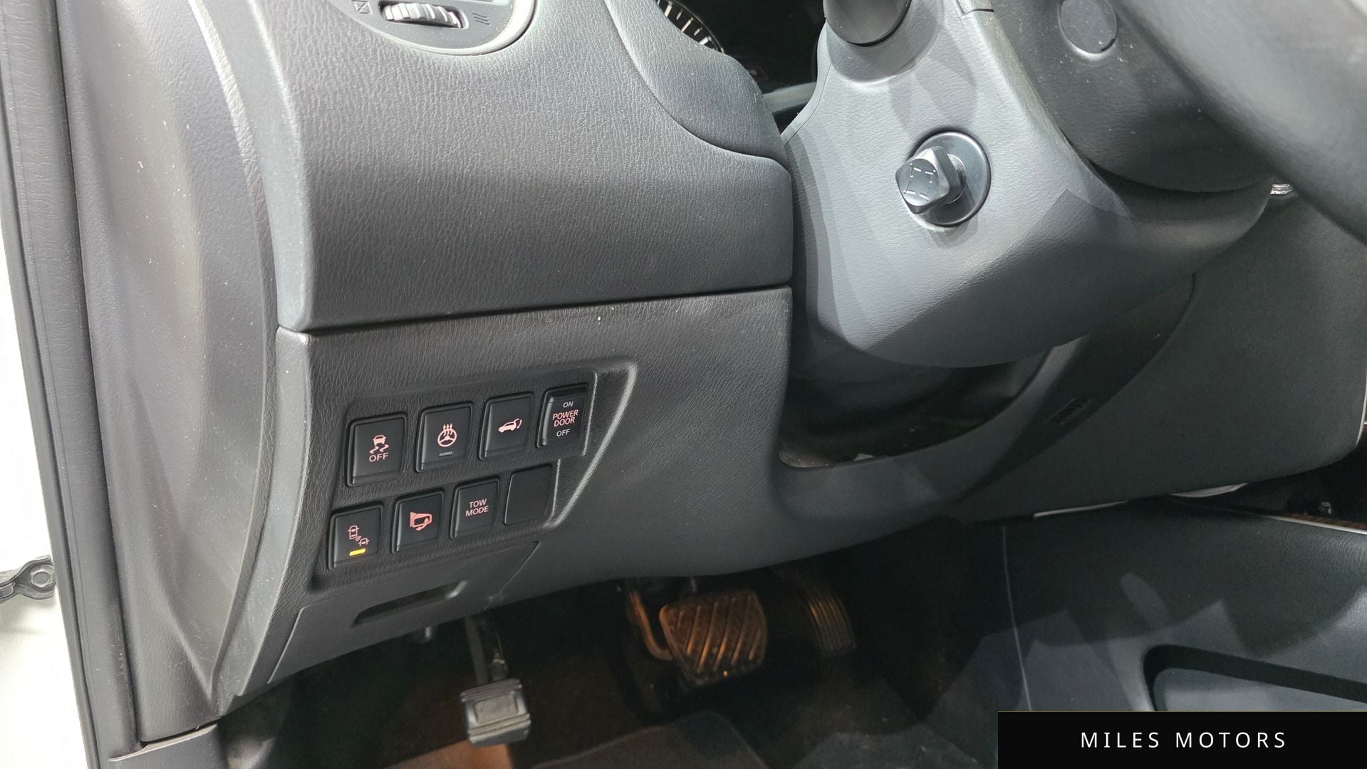 Nissan Pathfinder 2016 — миниатюра 14