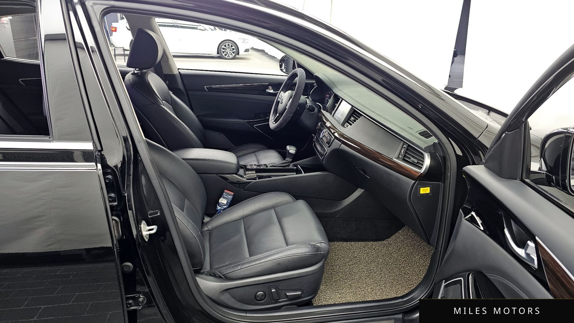 Kia K7 2018 — миниатюра 11