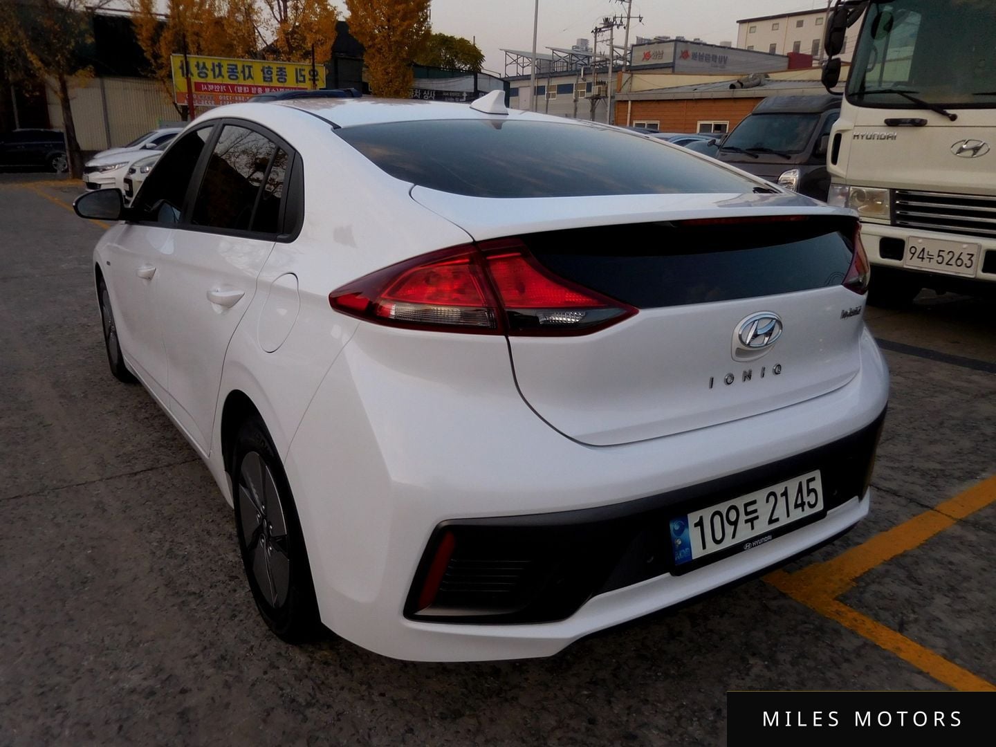 Hyundai Ioniq 2020 — миниатюра 3