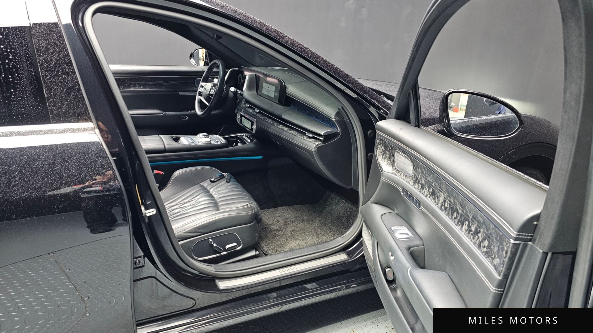 Genesis G90 (RS4) 2022 — миниатюра 11