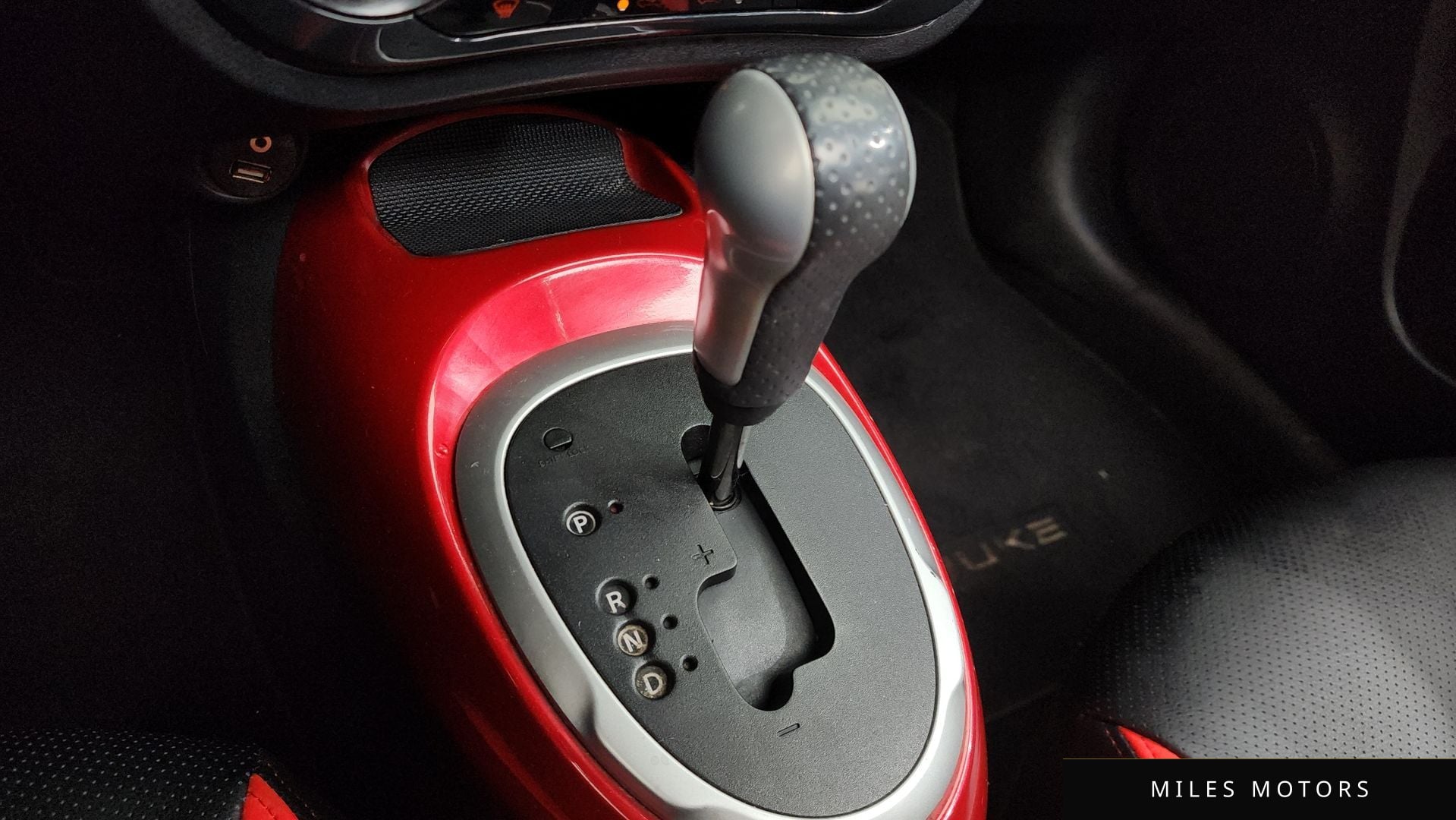 Nissan Juke 2014 — миниатюра 9