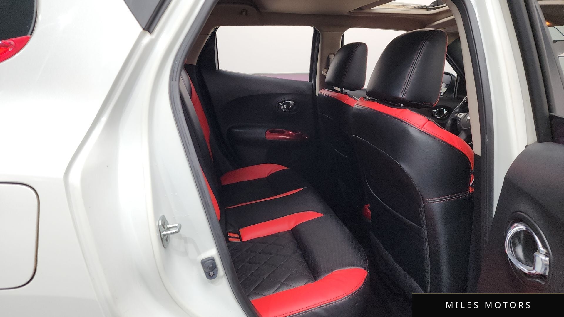 Nissan Juke 2014 — миниатюра 12