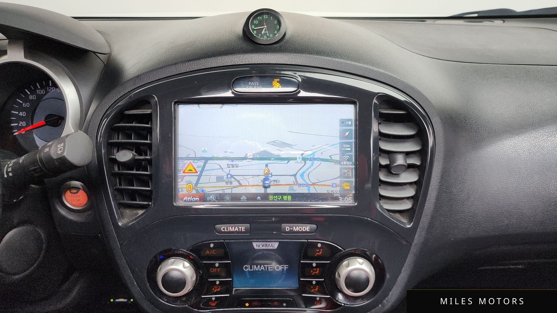 Nissan Juke 2014 — миниатюра 16