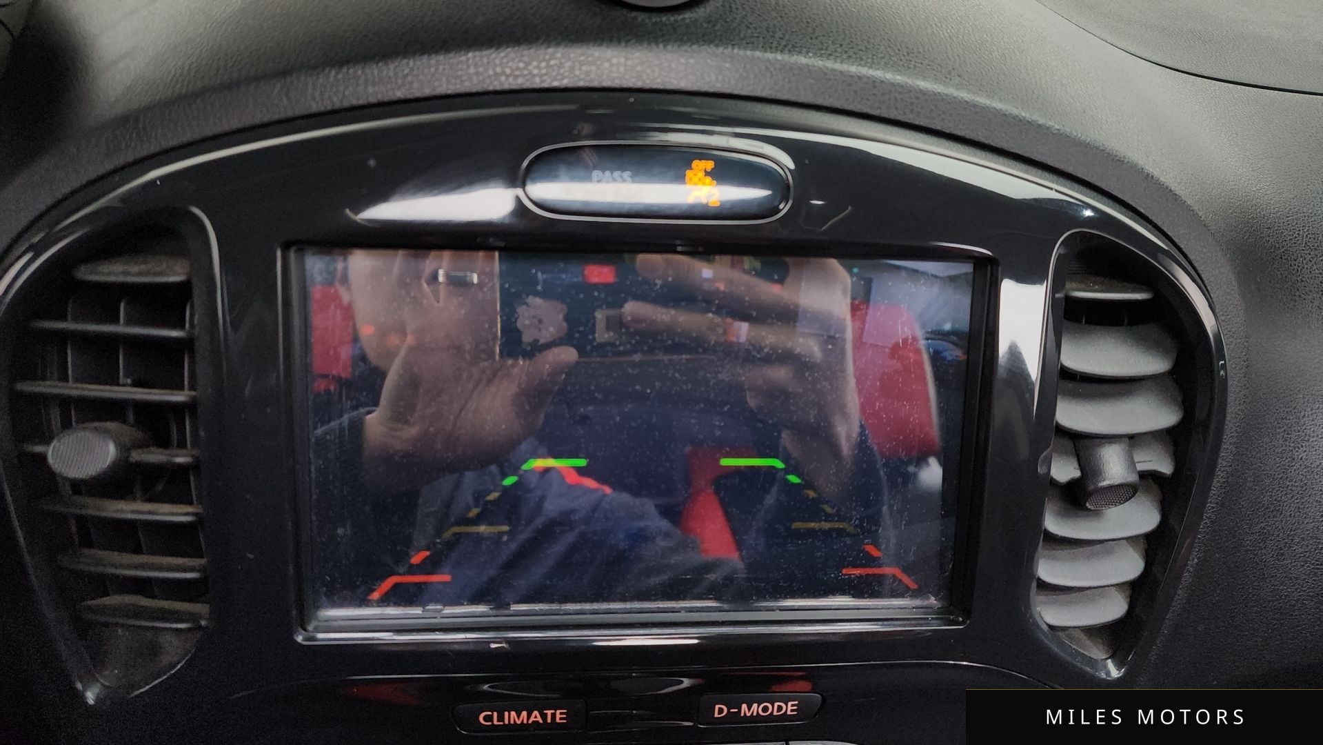 Nissan Juke 2014 — миниатюра 17