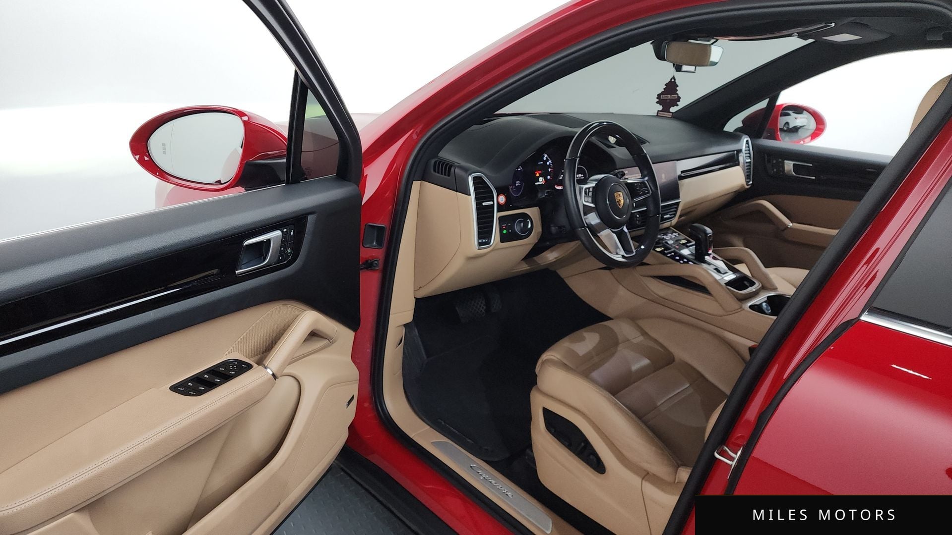 Porsche 카이엔 (PO536) 2023 — миниатюра 10