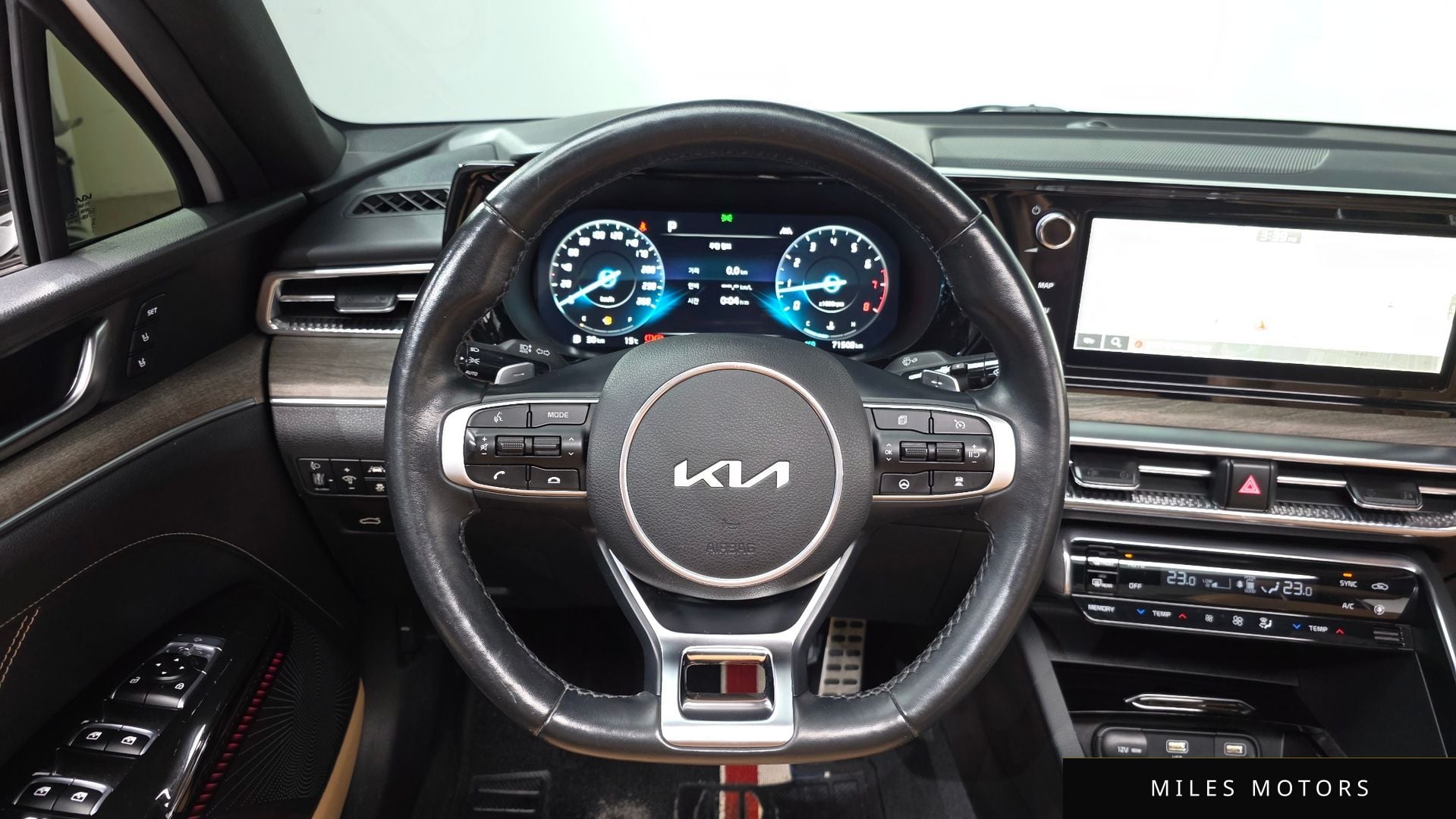 Kia K5 2023 — миниатюра 13