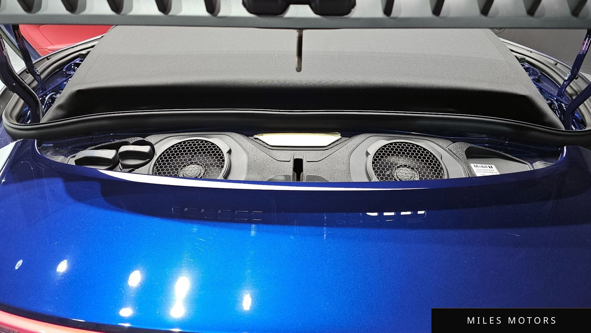 Porsche 911 (992) 2023 — миниатюра 6