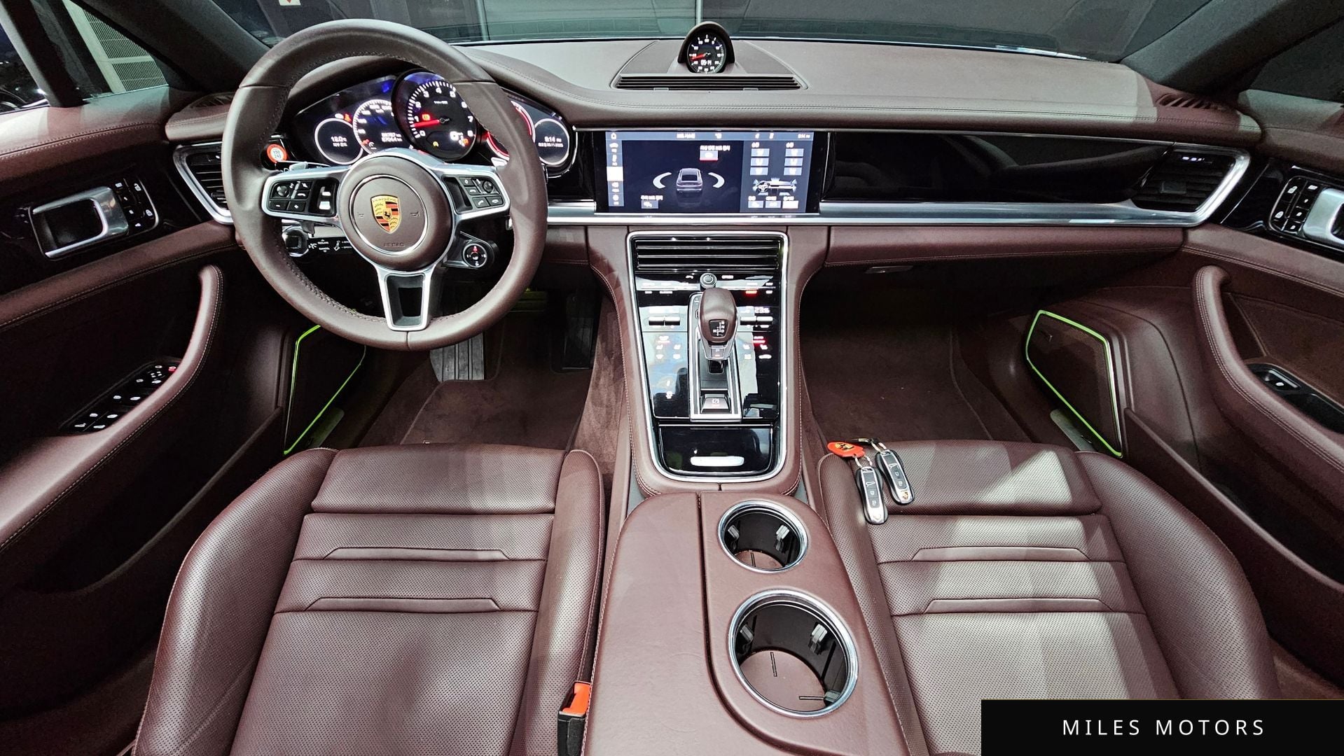 Porsche Panamera 2020 — миниатюра 7