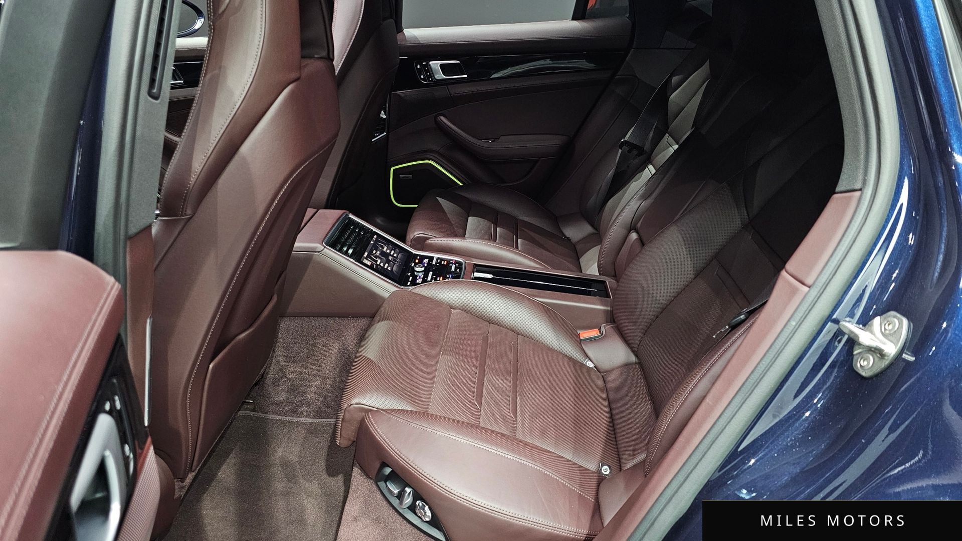 Porsche Panamera 2020 — миниатюра 12