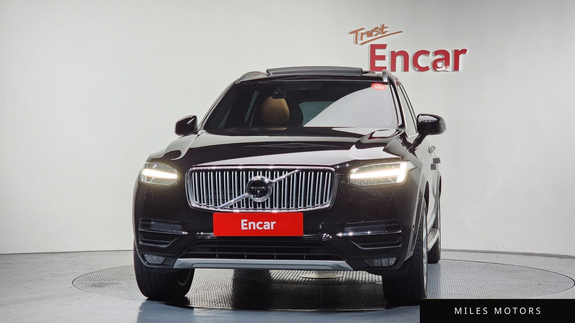 Volvo XC90 2018 — миниатюра 3