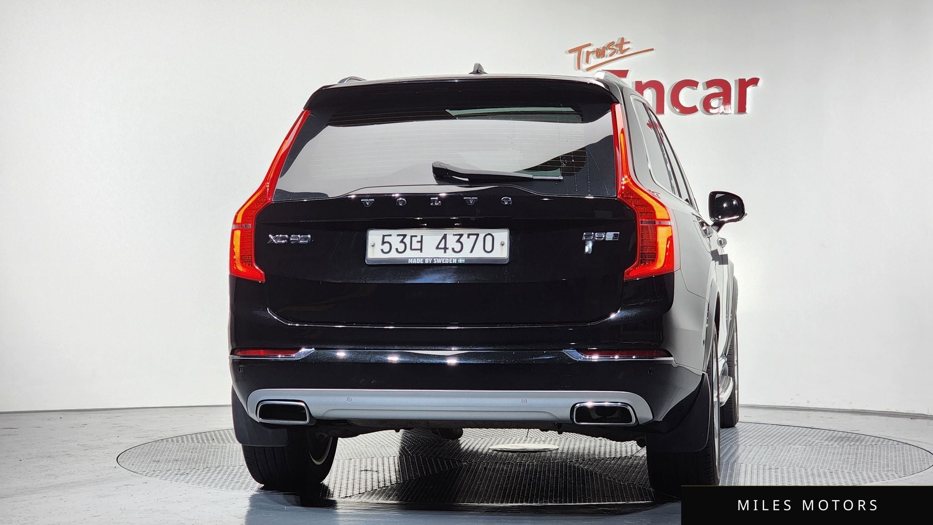 Volvo XC90 2018 — миниатюра 4