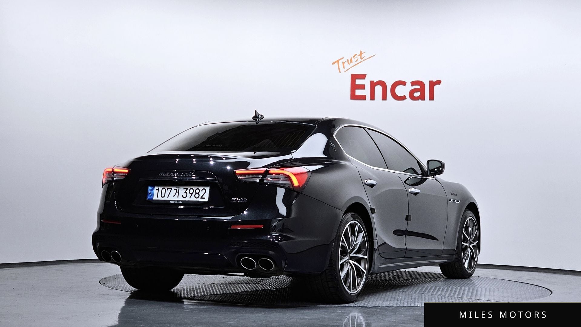 Maserati 기블리 2022 — миниатюра 2