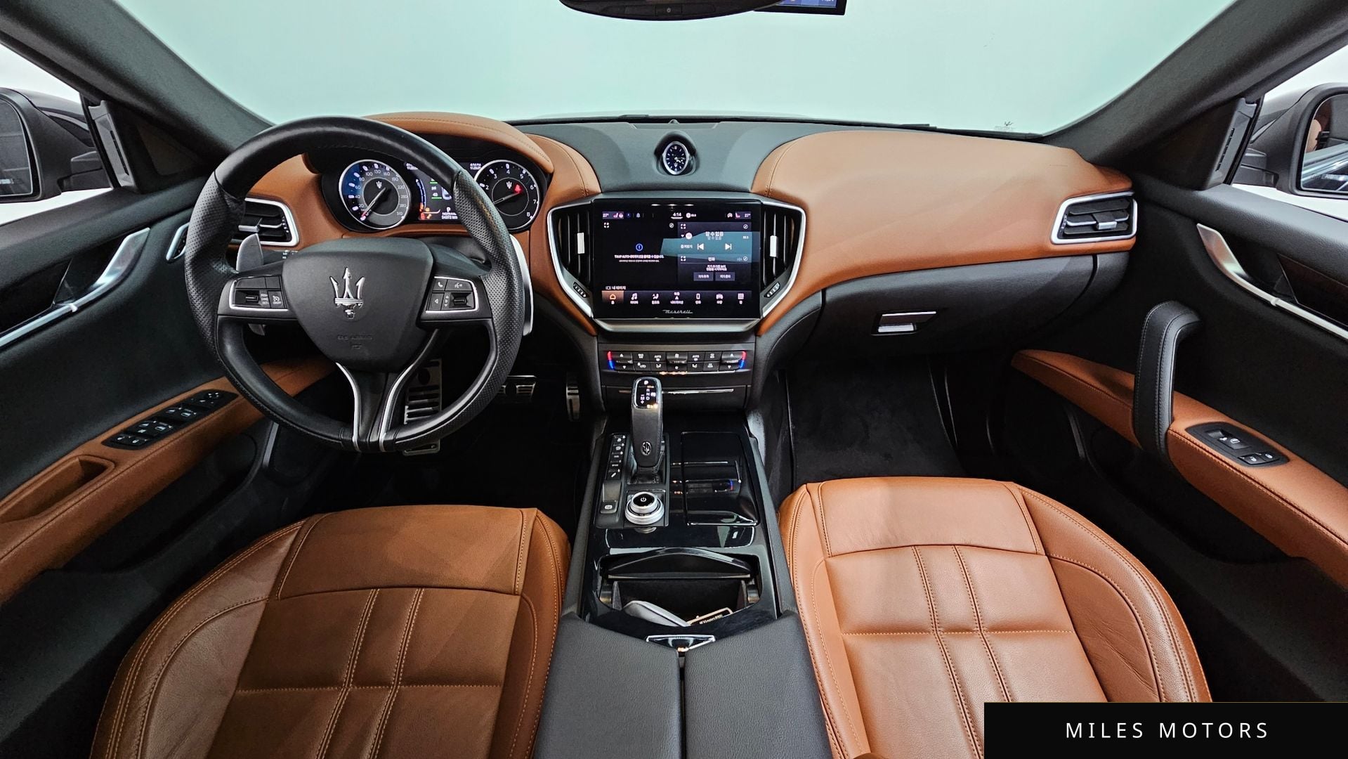 Maserati 기블리 2022 — миниатюра 7