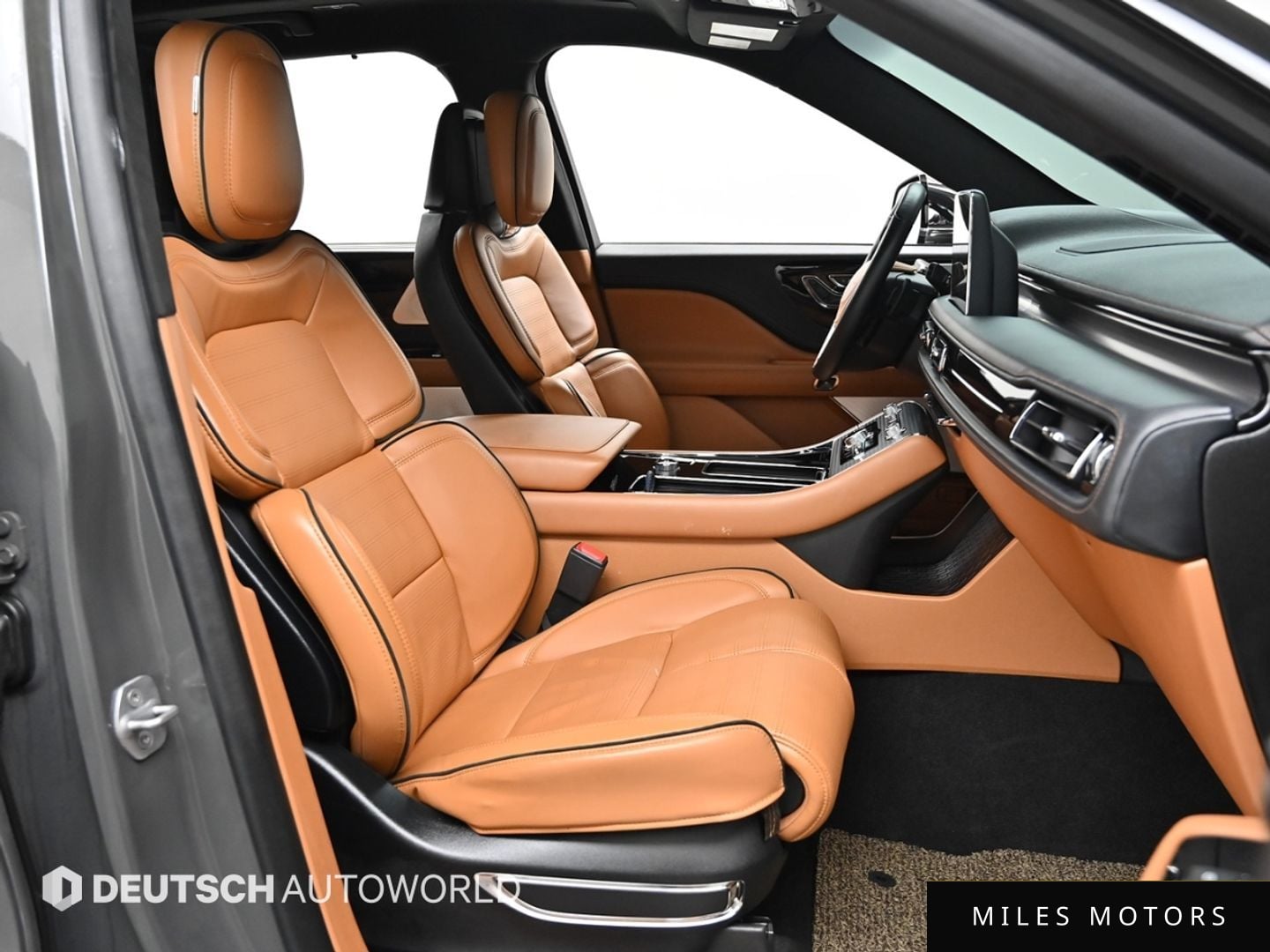 Lincoln Aviator 2020 — миниатюра 10