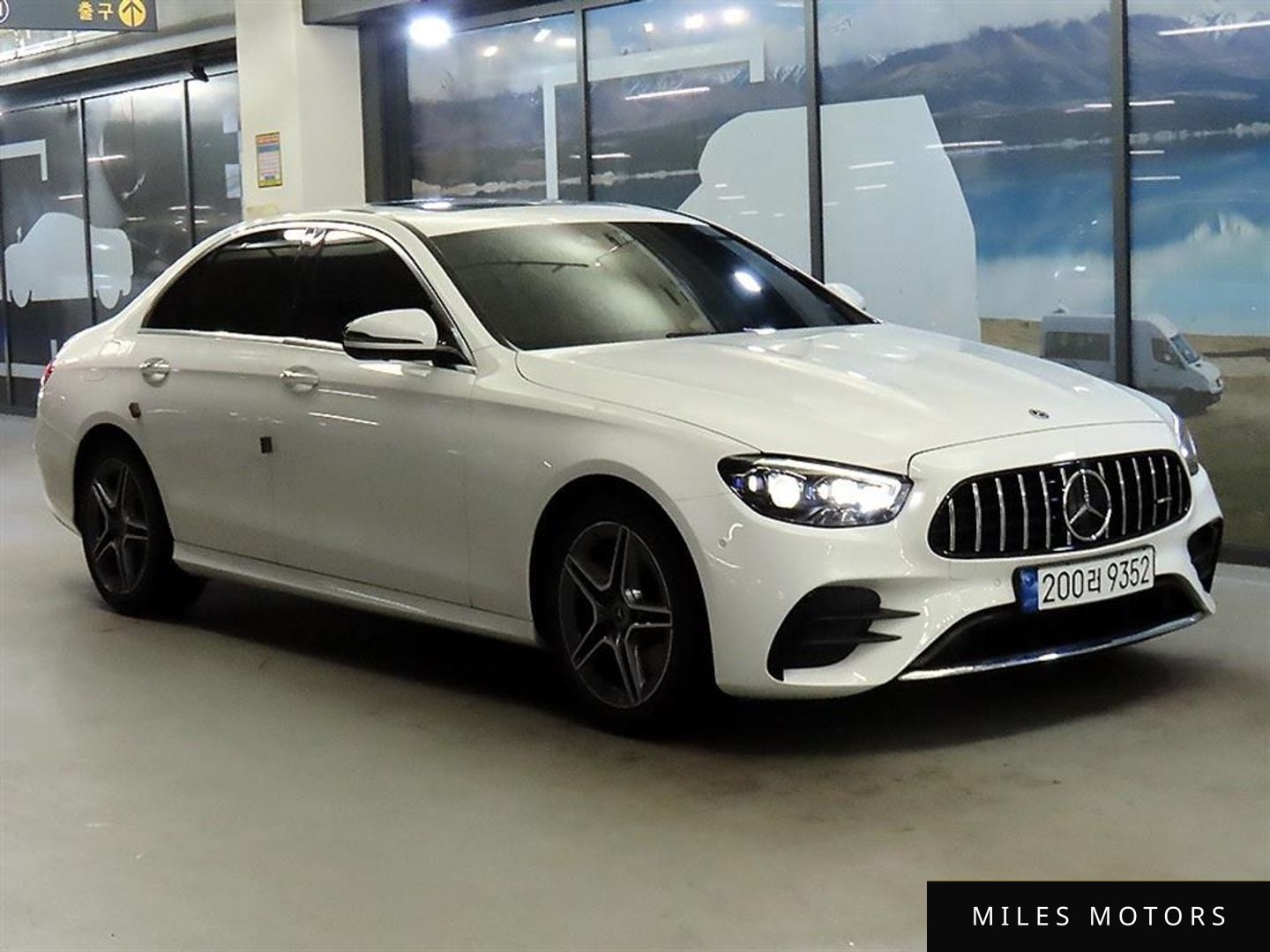 Mercedes-Benz E-Class W213 2023 — фото 1 из 12